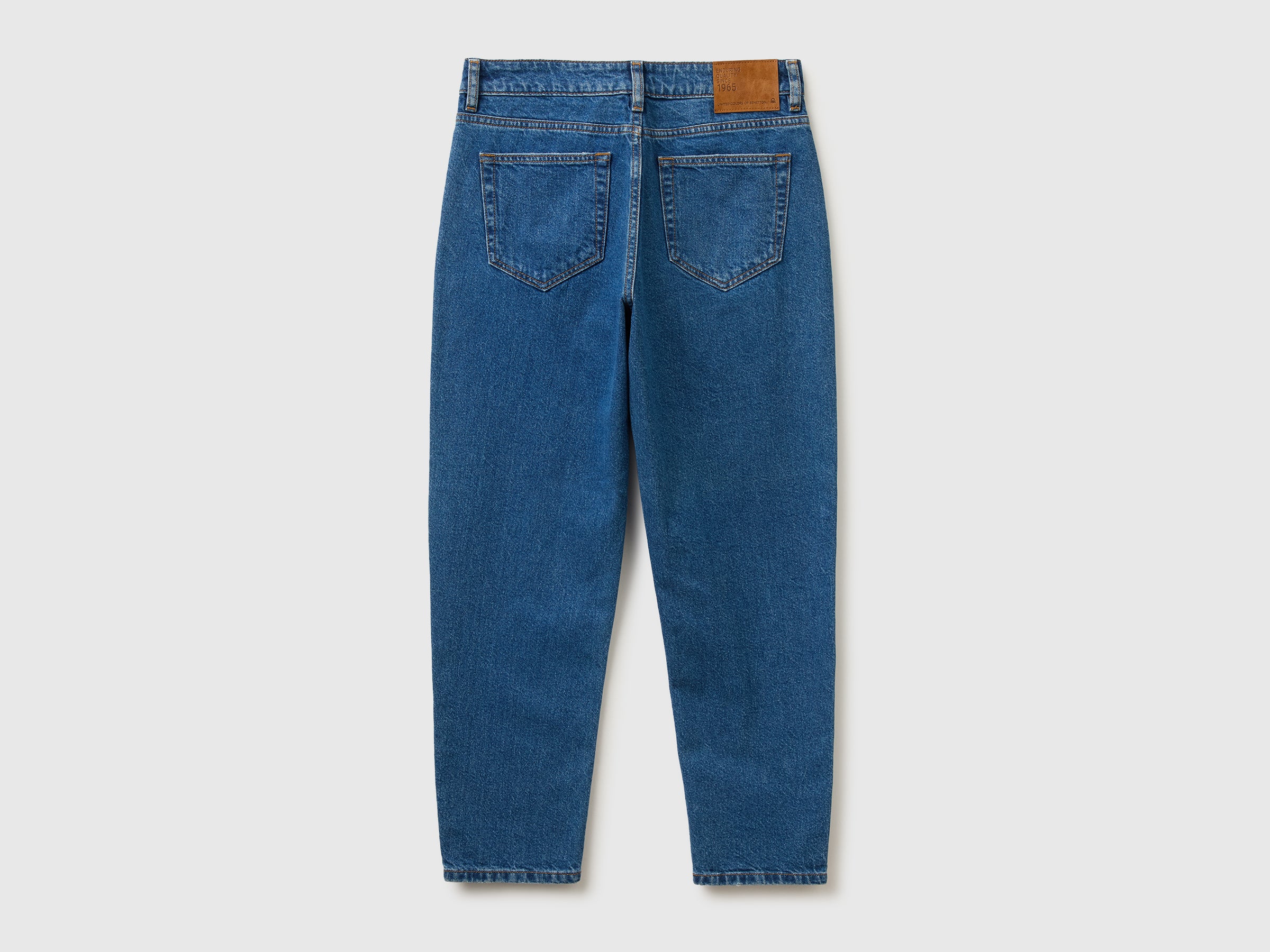Jeans mom fit - ucb_image_BS
