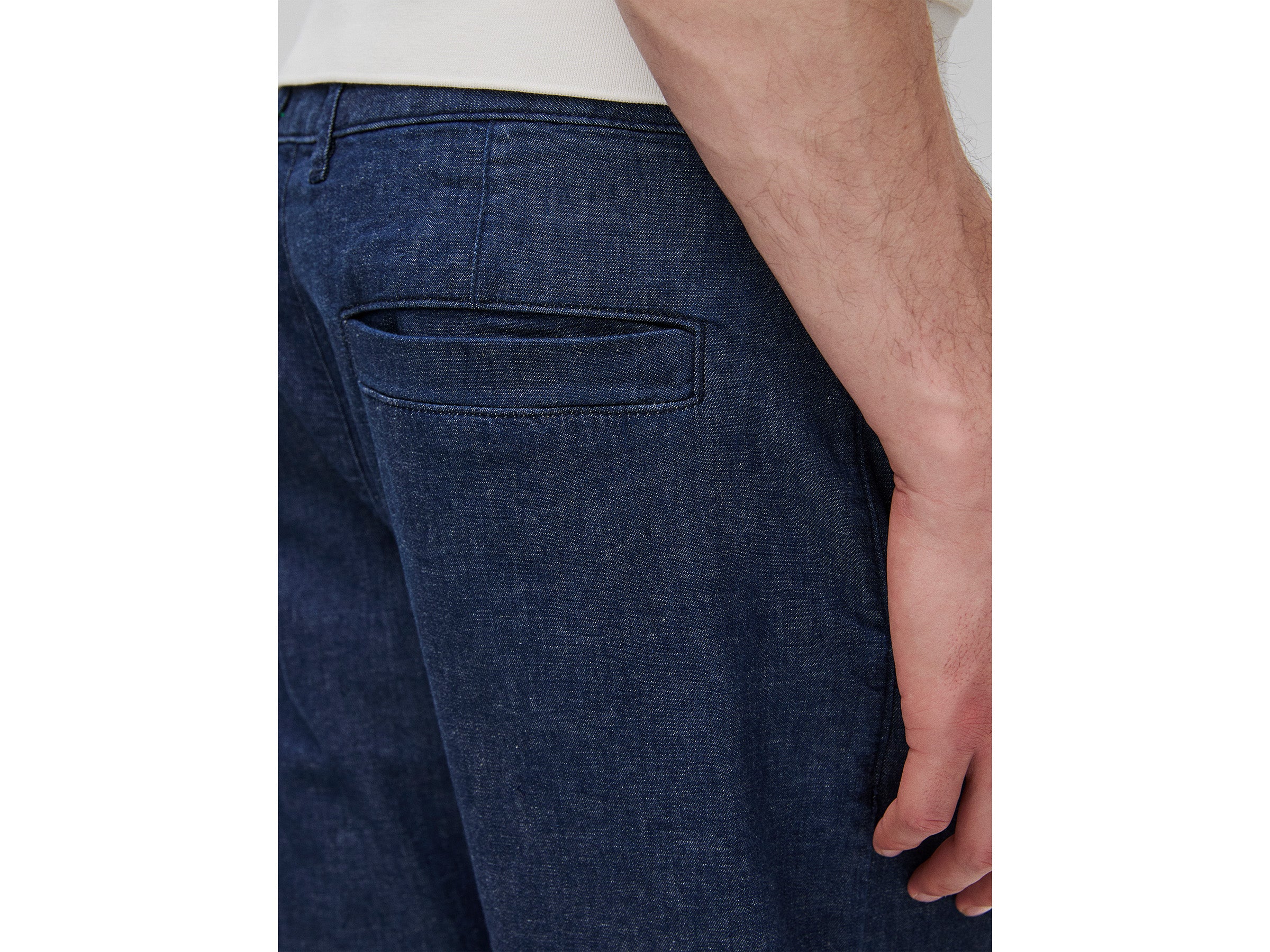 Chinos slim fit em denim leve - ucb_image_FY