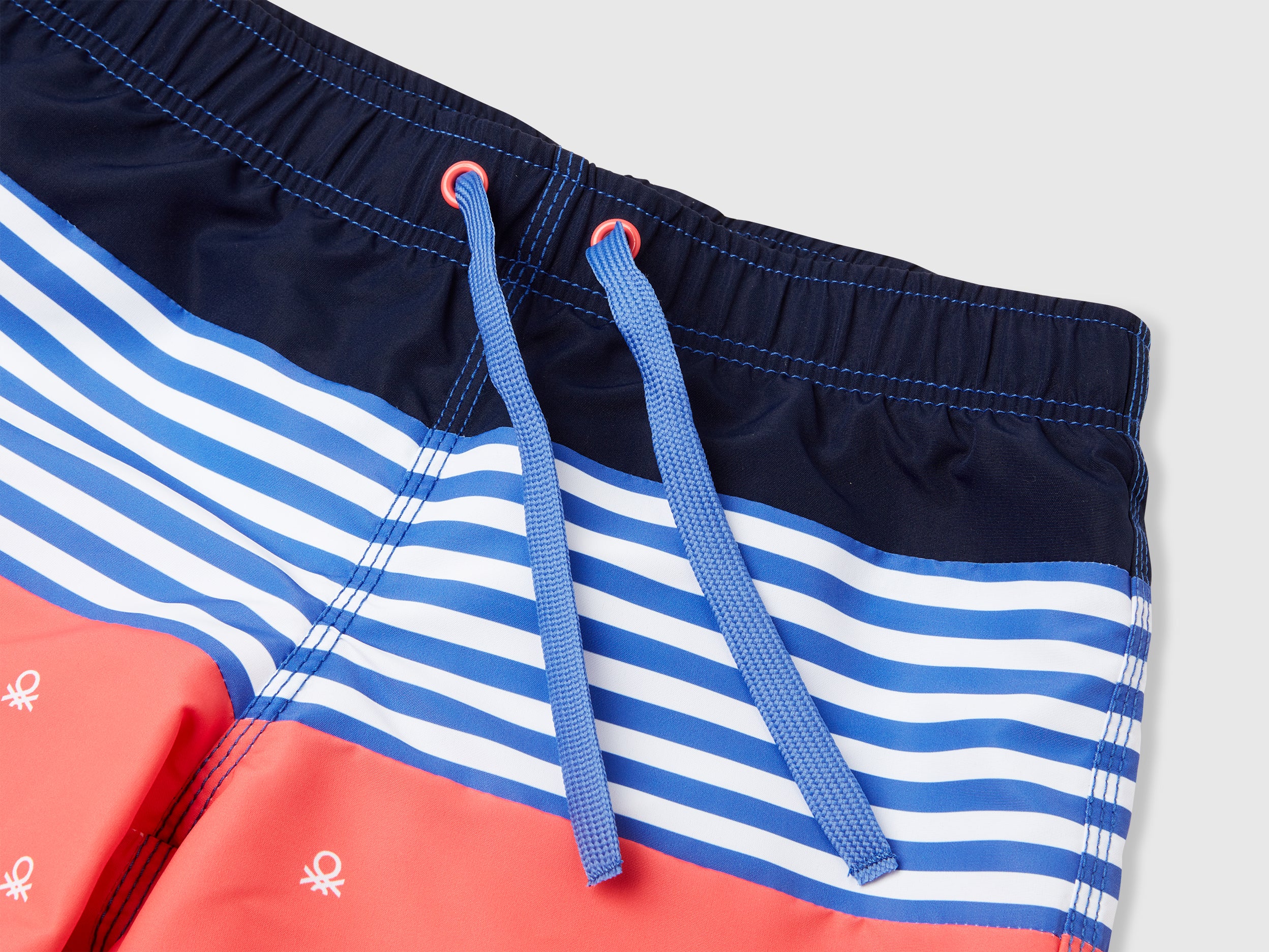 Boxers de banho com riscas e logótipos - ucb_image_DS1
