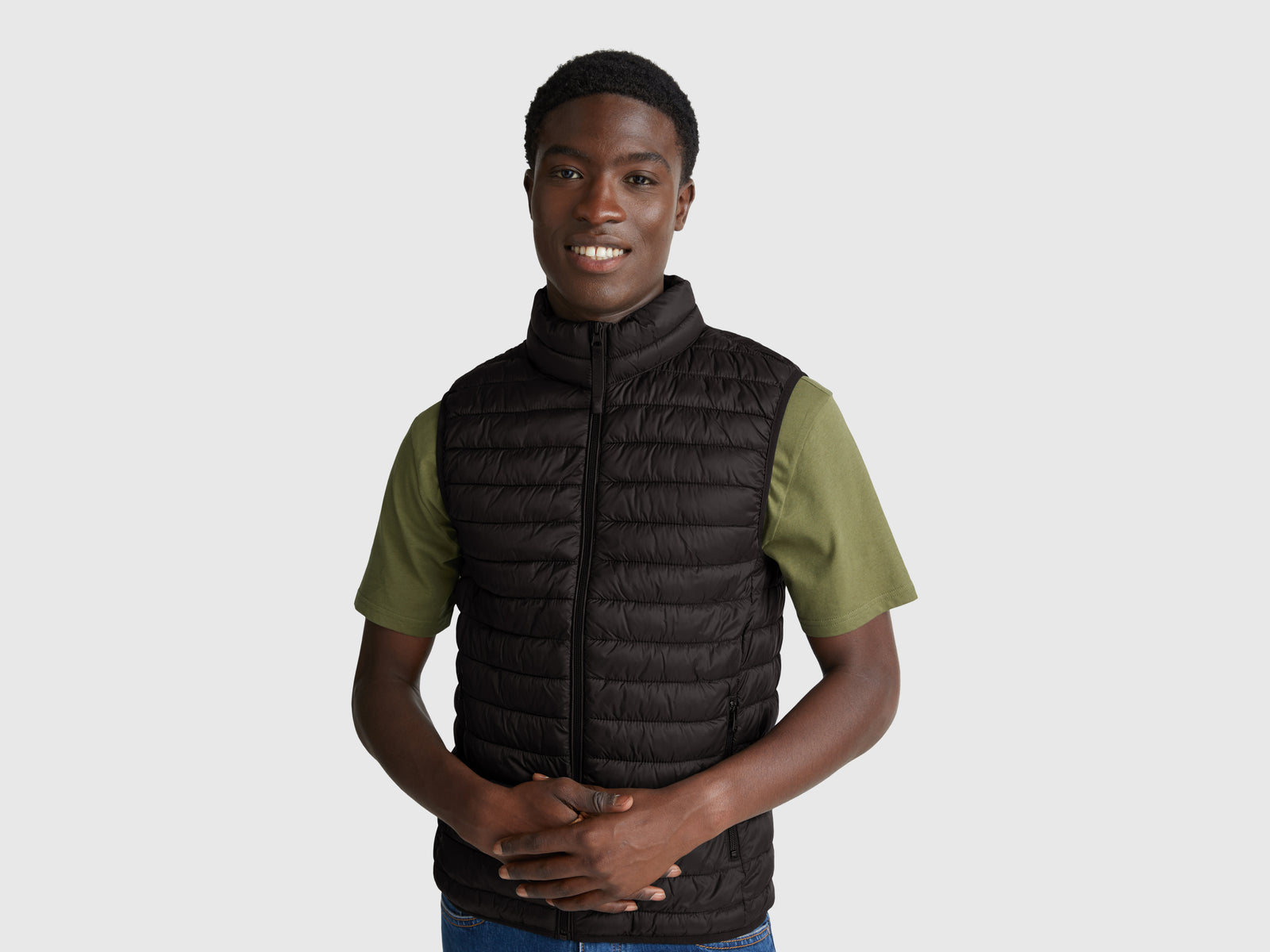 Regular fit padded vest