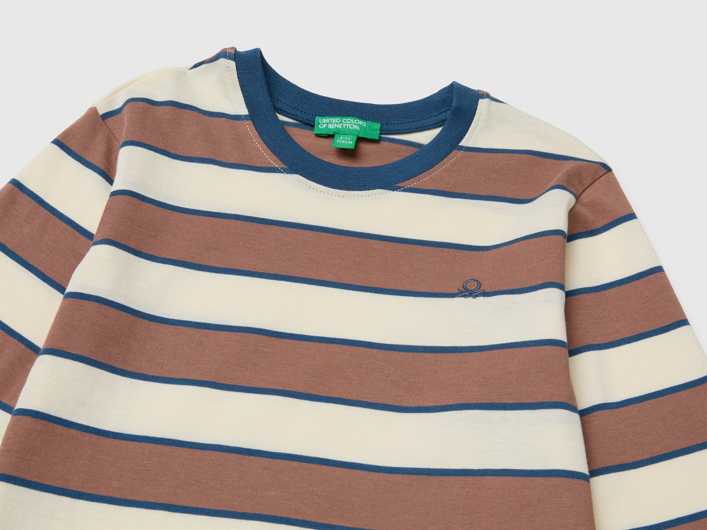 T-shirt às riscas em algodão orgânico - ucb_image_DS1