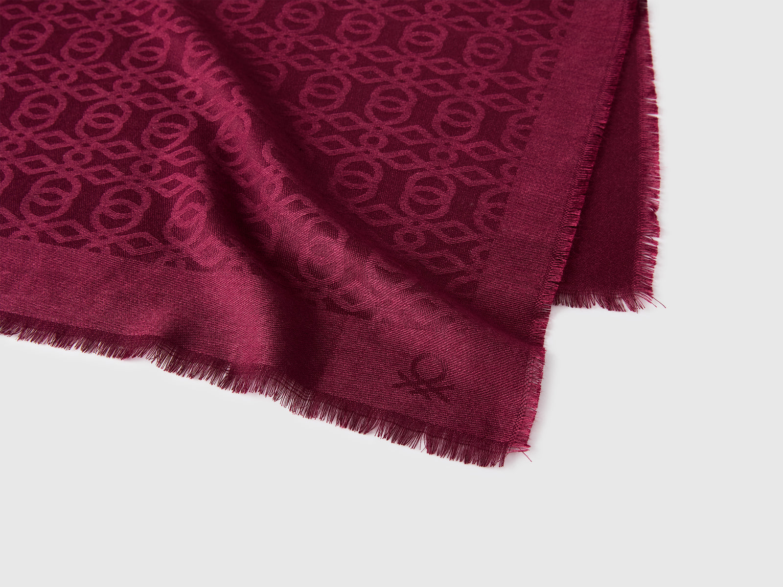 Jacquard scarf - ucb_image_DS1
