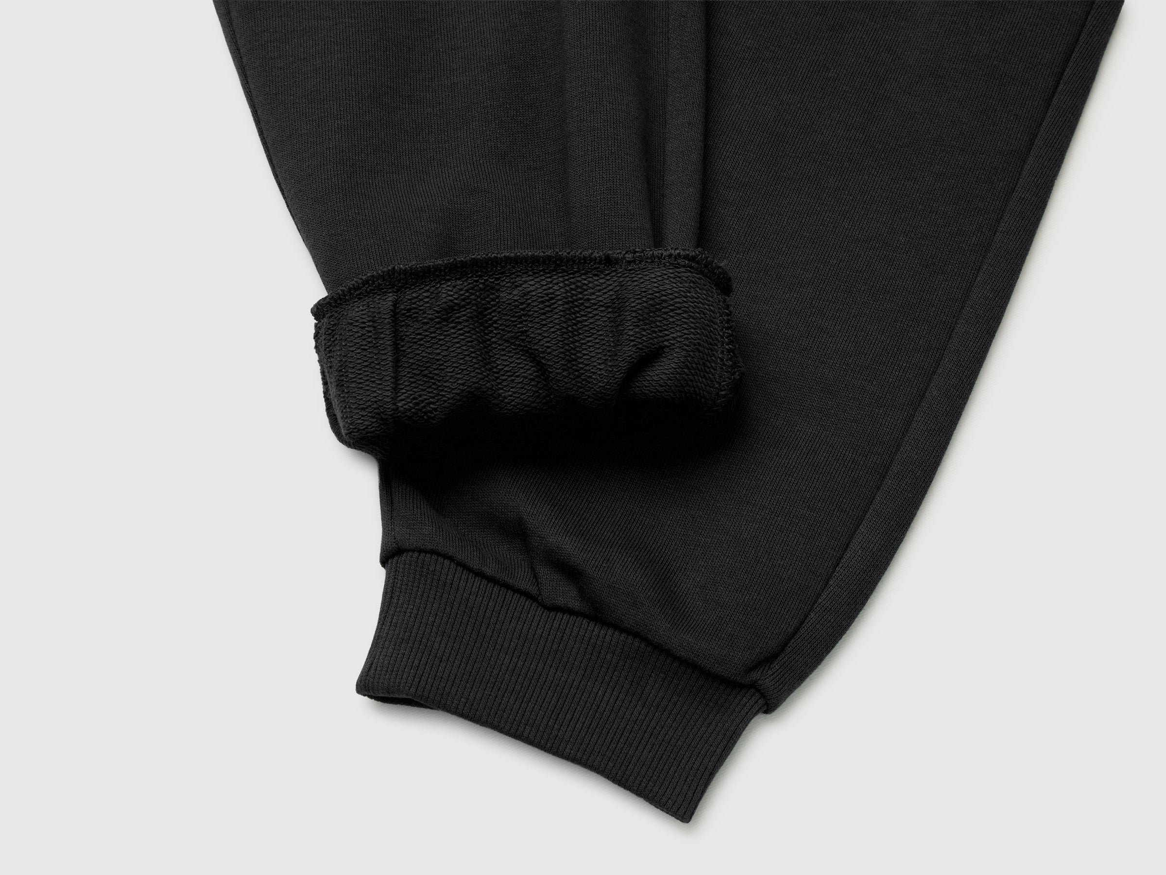 Joggers em felpo 100% algodão - ucb_image_DS1