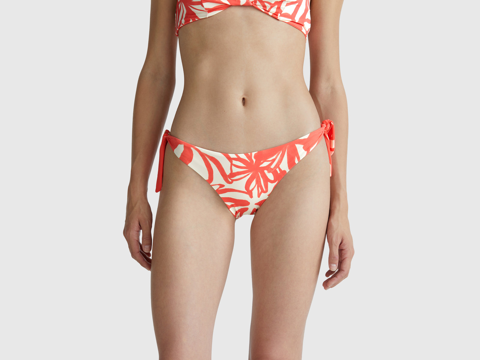 Slip de biquíni com estampa floral - ucb_image_F