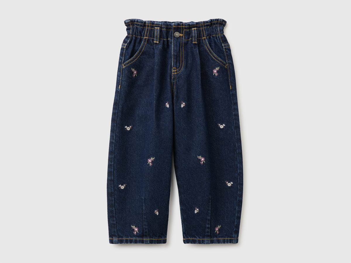 Jeans baloon fit com bordados - ucb_image_FS