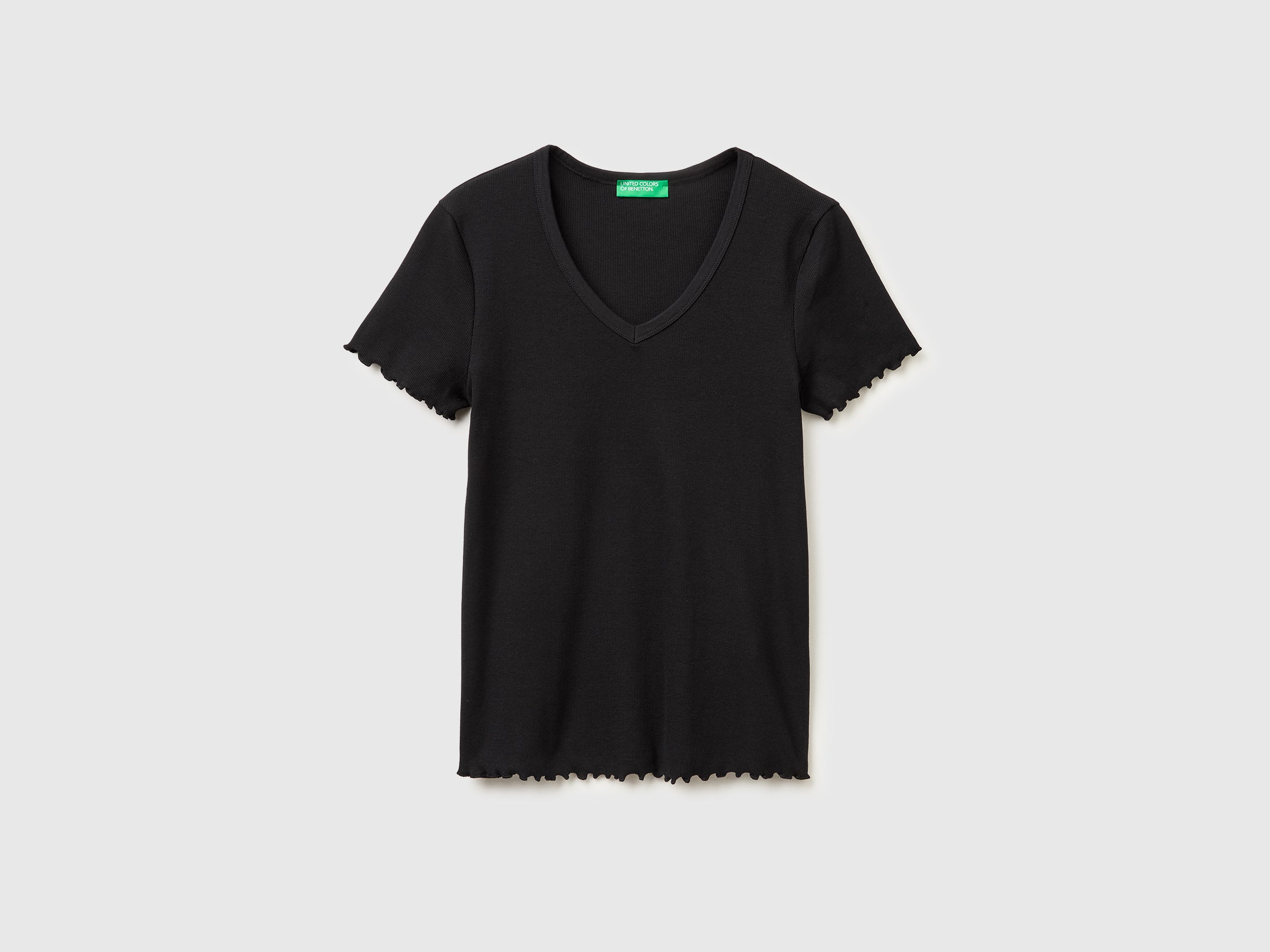 Ribbed V-neck T-shirt - ucb_image_FS