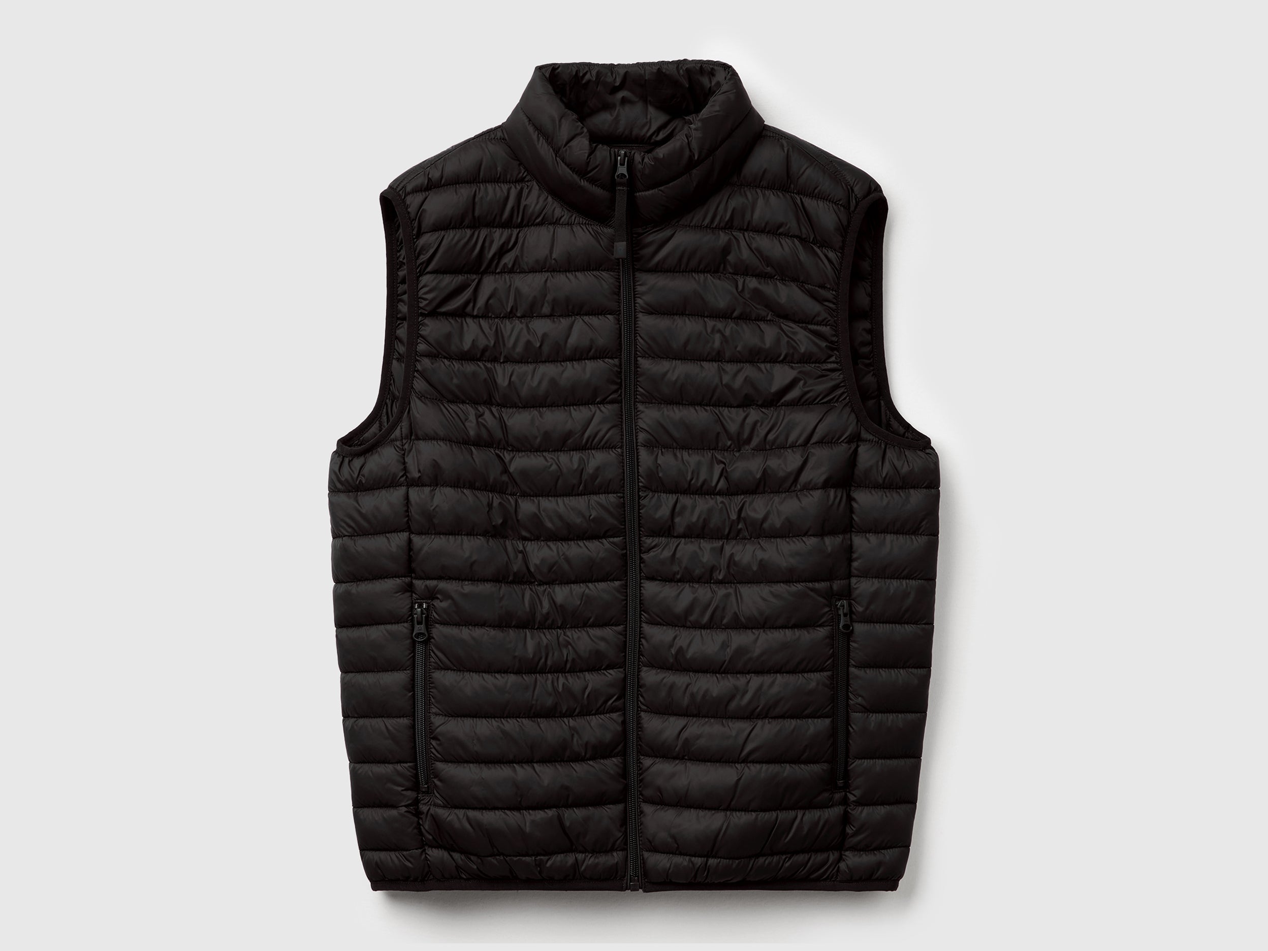 Regular fit padded vest