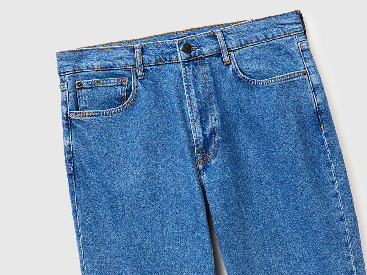Jeans bootcut lavagem azul médio - ucb_image_DS1