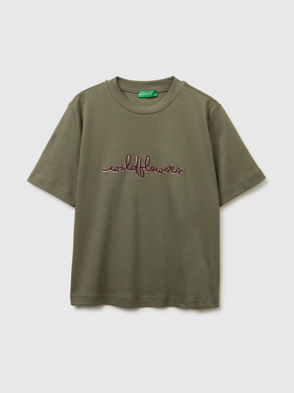 T-shirt com estampa e bordado - ucb_image_FS