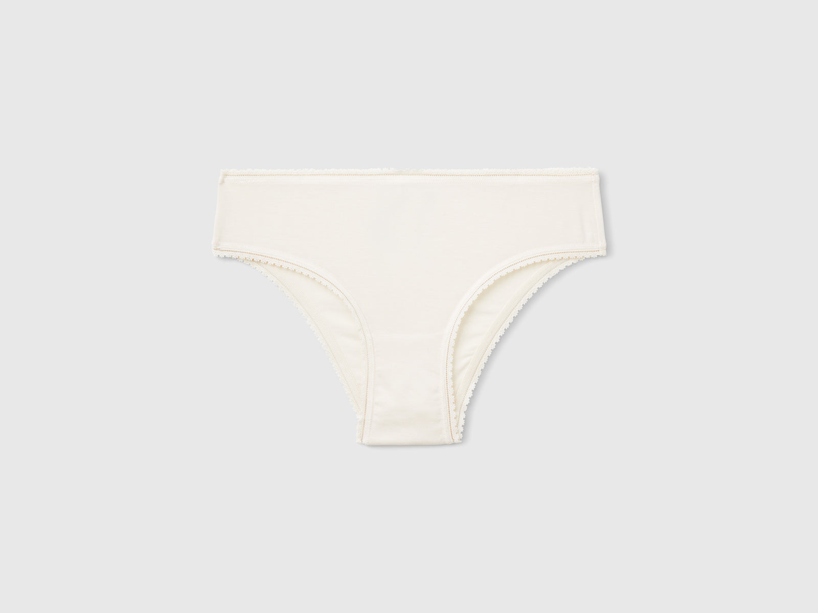 Slip em Modal stretch - ucb_image_FS