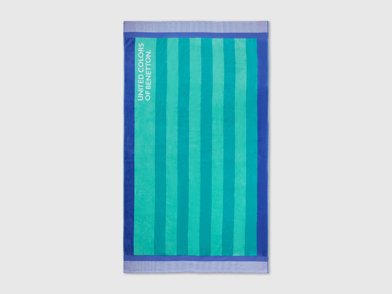 Green striped beach towel - ucb_image_FS