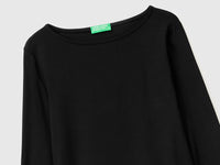 Boat-neck T-shirt - ucb_image_DS1