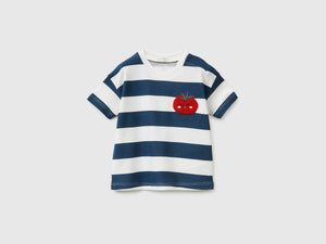 Camiseta estampada de corte cuadrado