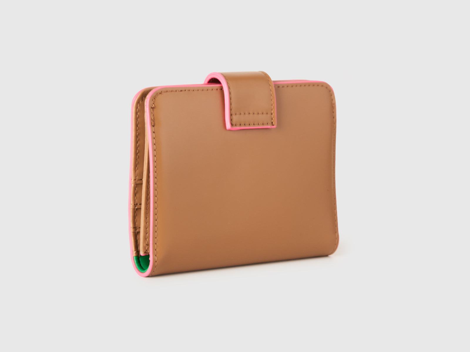 Compact wallet - ucb_image_BS