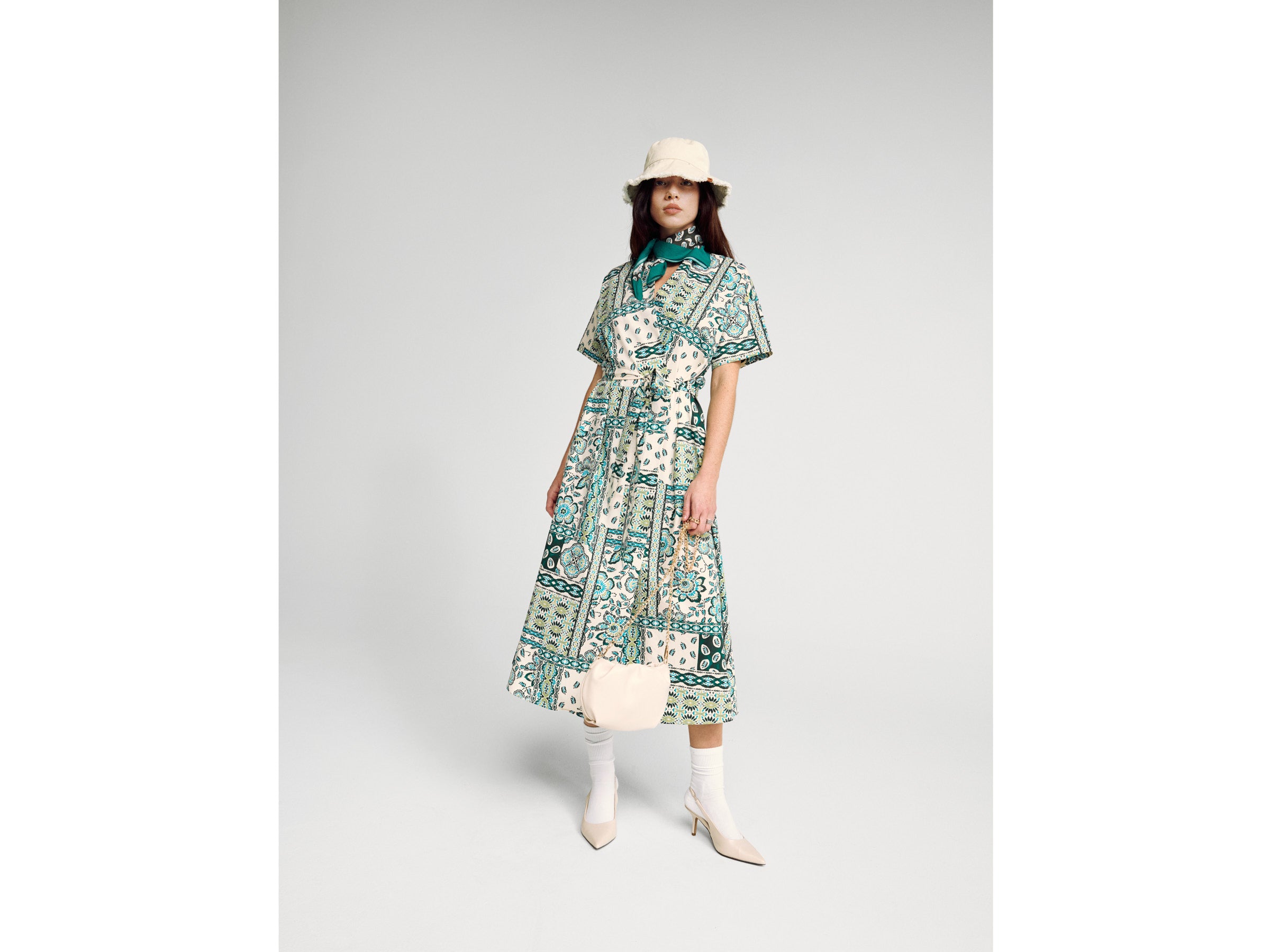Vestido longuette com estampa bandana - ucb_image_F