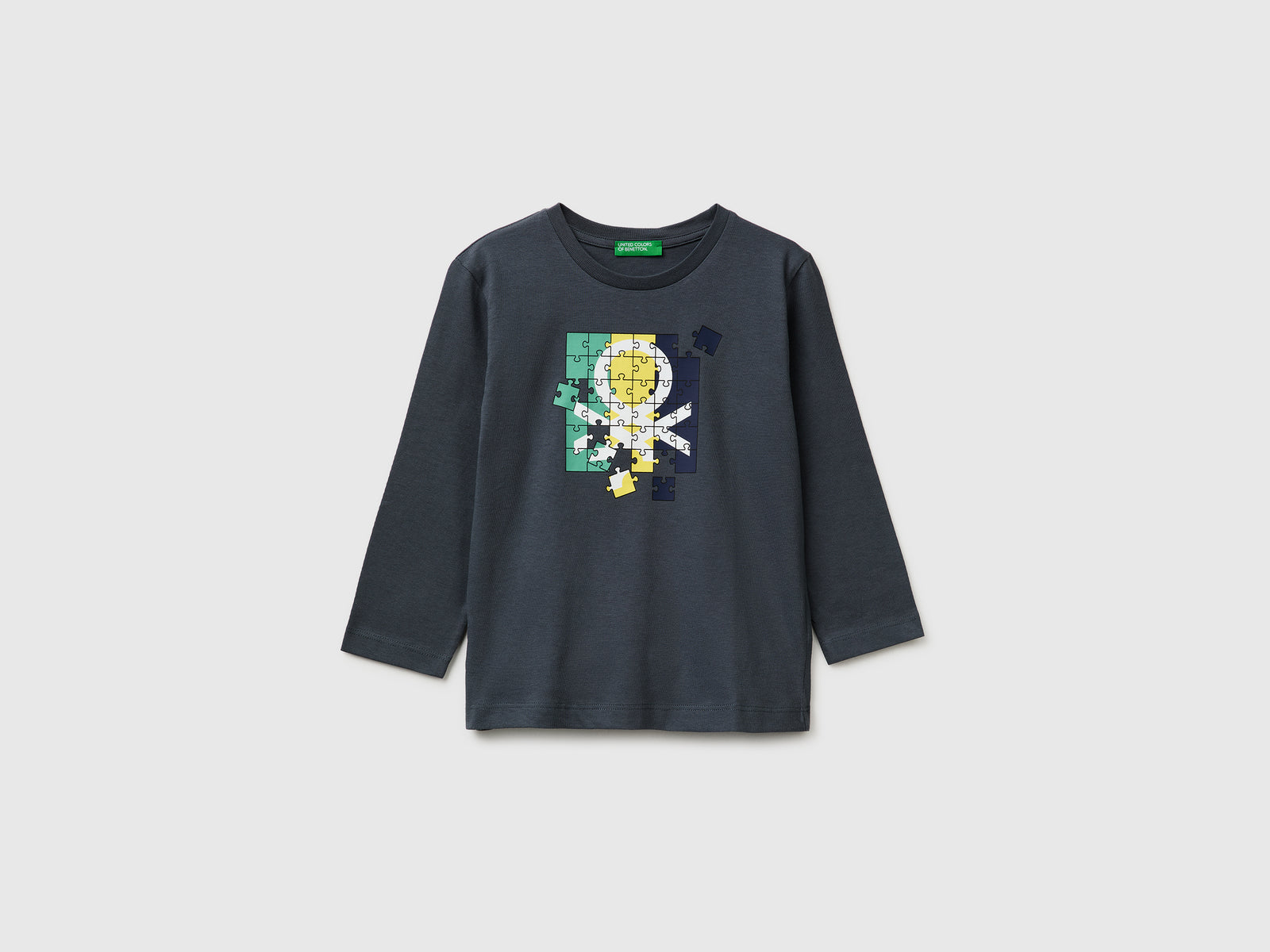 T-shirt com estampa logótipo em algodão orgânico - ucb_image_FS