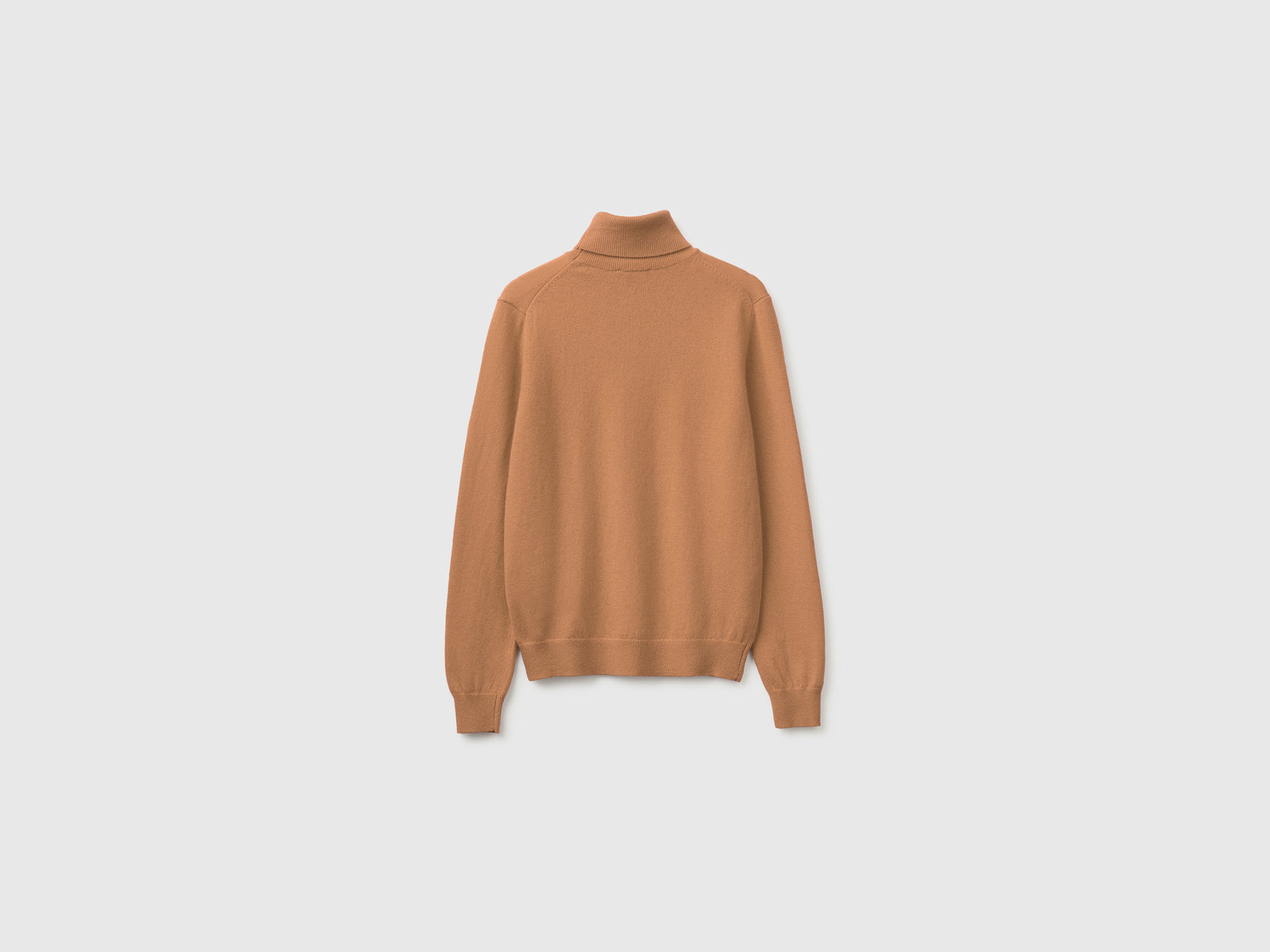 Camisola de gola alta cor camel em pura lã Merino - ucb_image_BS