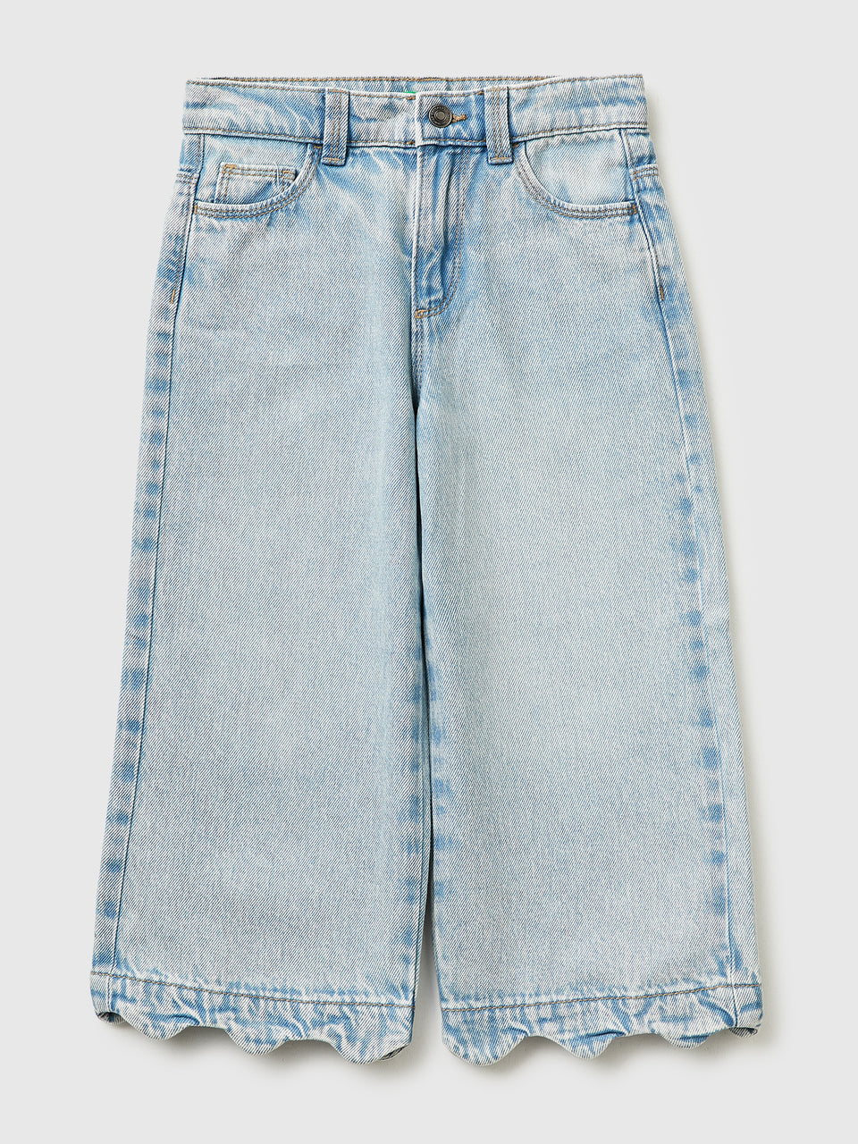 Jeans with cherry embroidery - ucb_image_FS