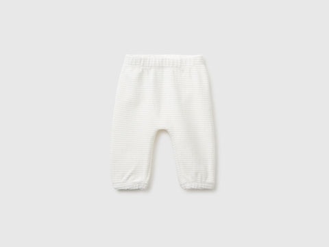 Calças em chenille com bordado - ucb_image_FS