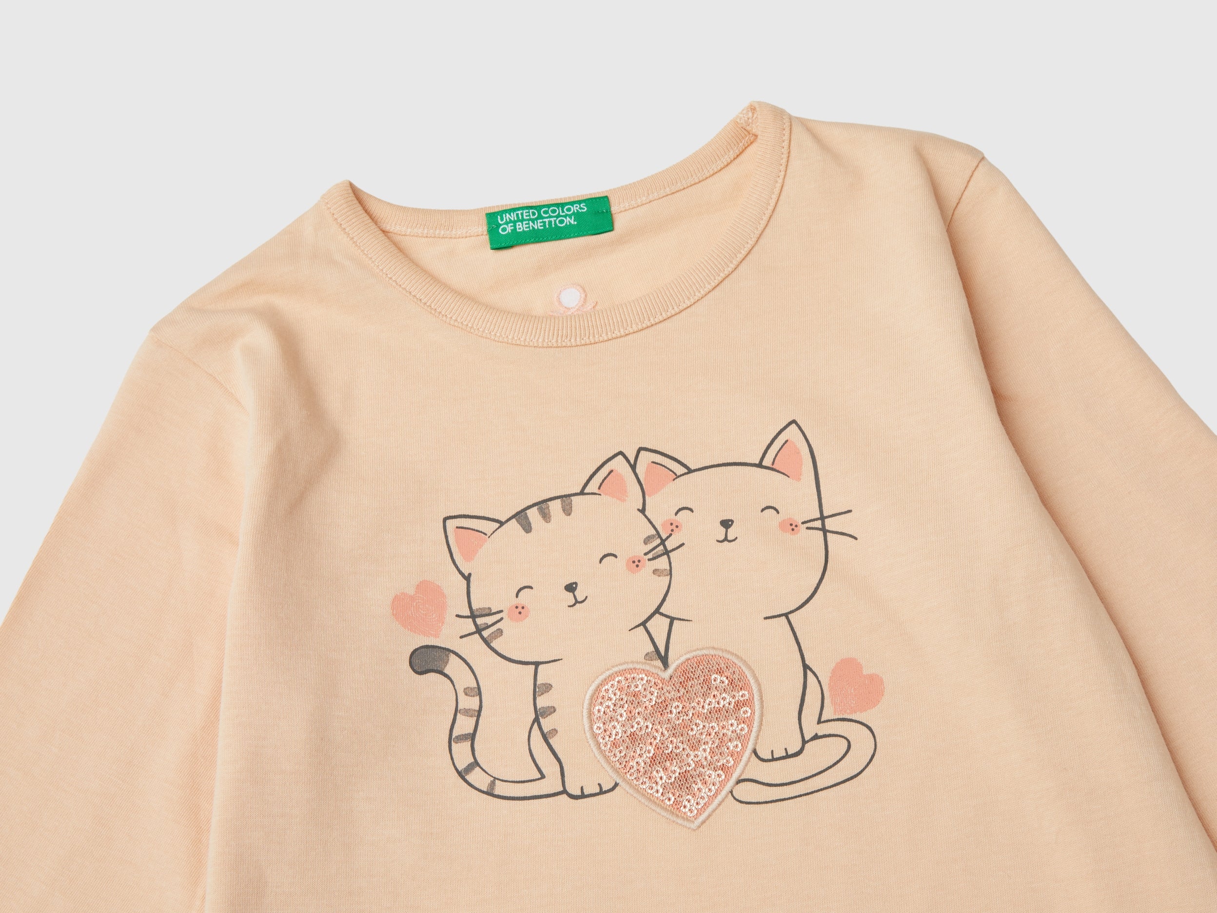 T-shirt com estampa e lantejoulas - ucb_image_DS1