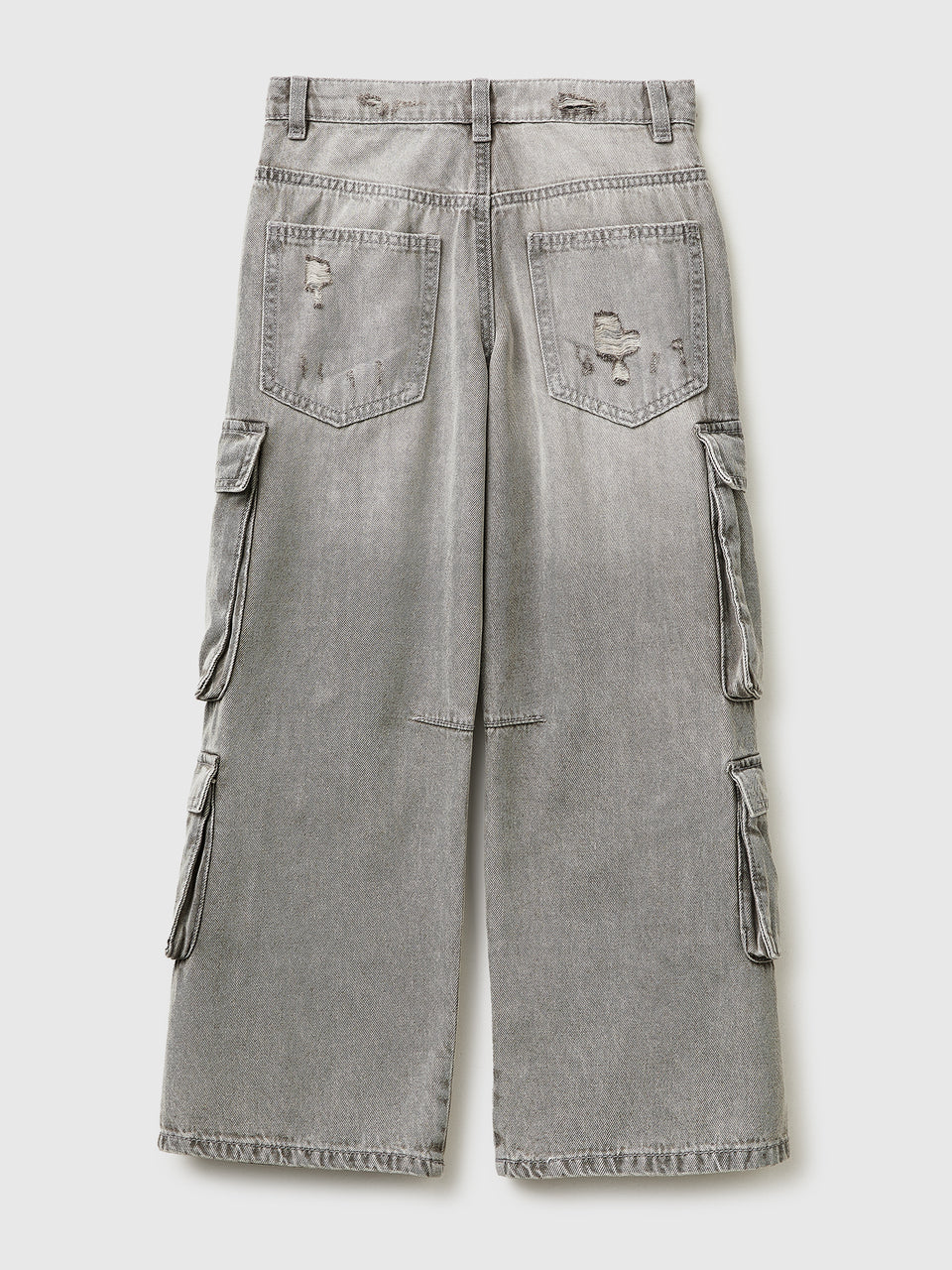 Jeans com bolsos grandes loose fit - ucb_image_BS