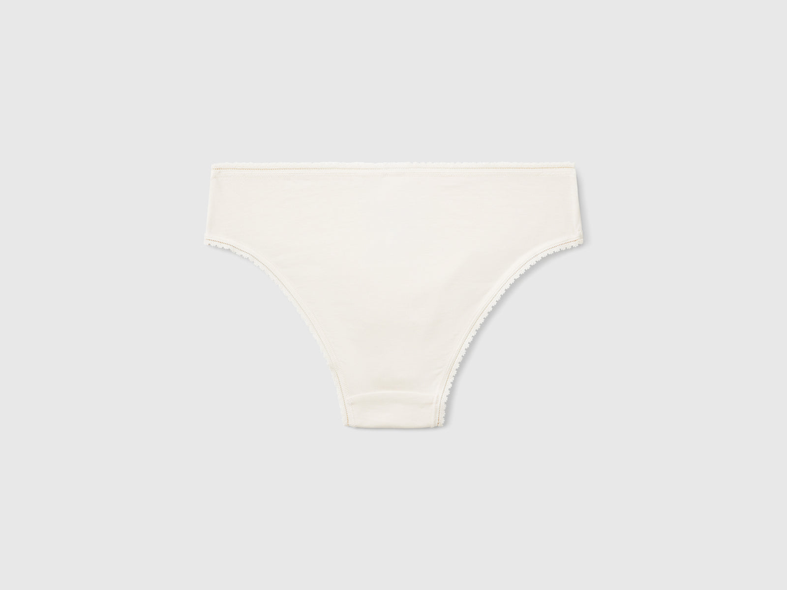 Slip em Modal stretch - ucb_image_BS