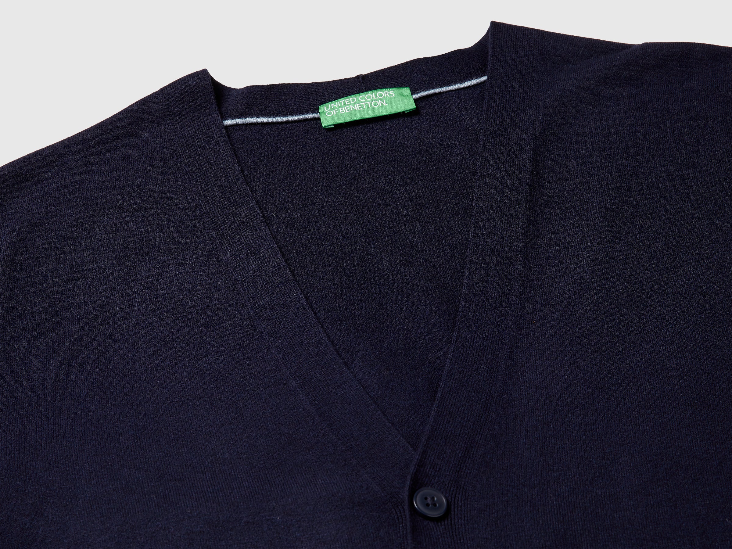 Knit vest in viscose blend - ucb_image_DS1