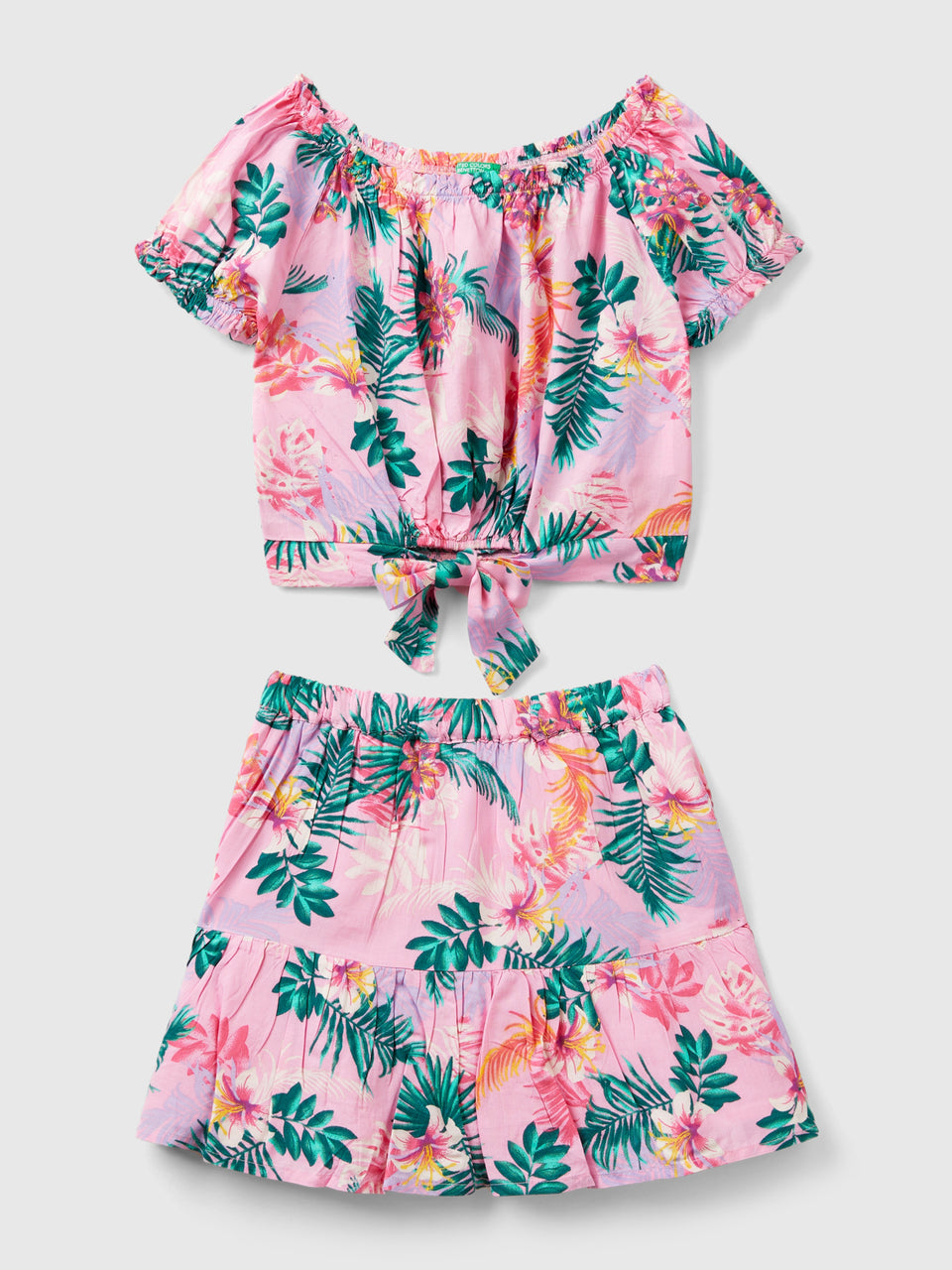 Conjunto top e saia às flores - ucb_image_FS