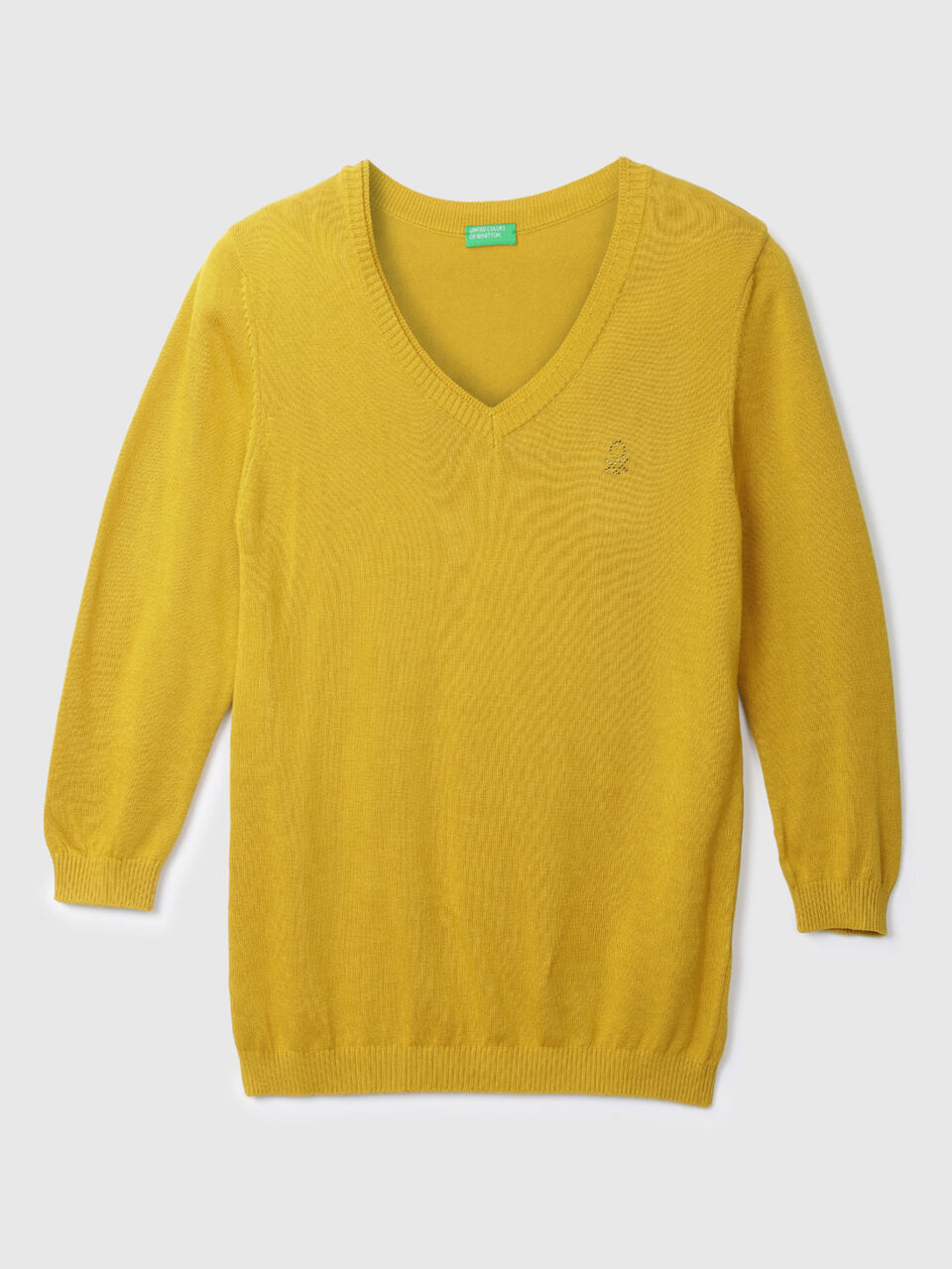 Basic V Neck 3/4Th Sleeve Solid Tricot image number 1