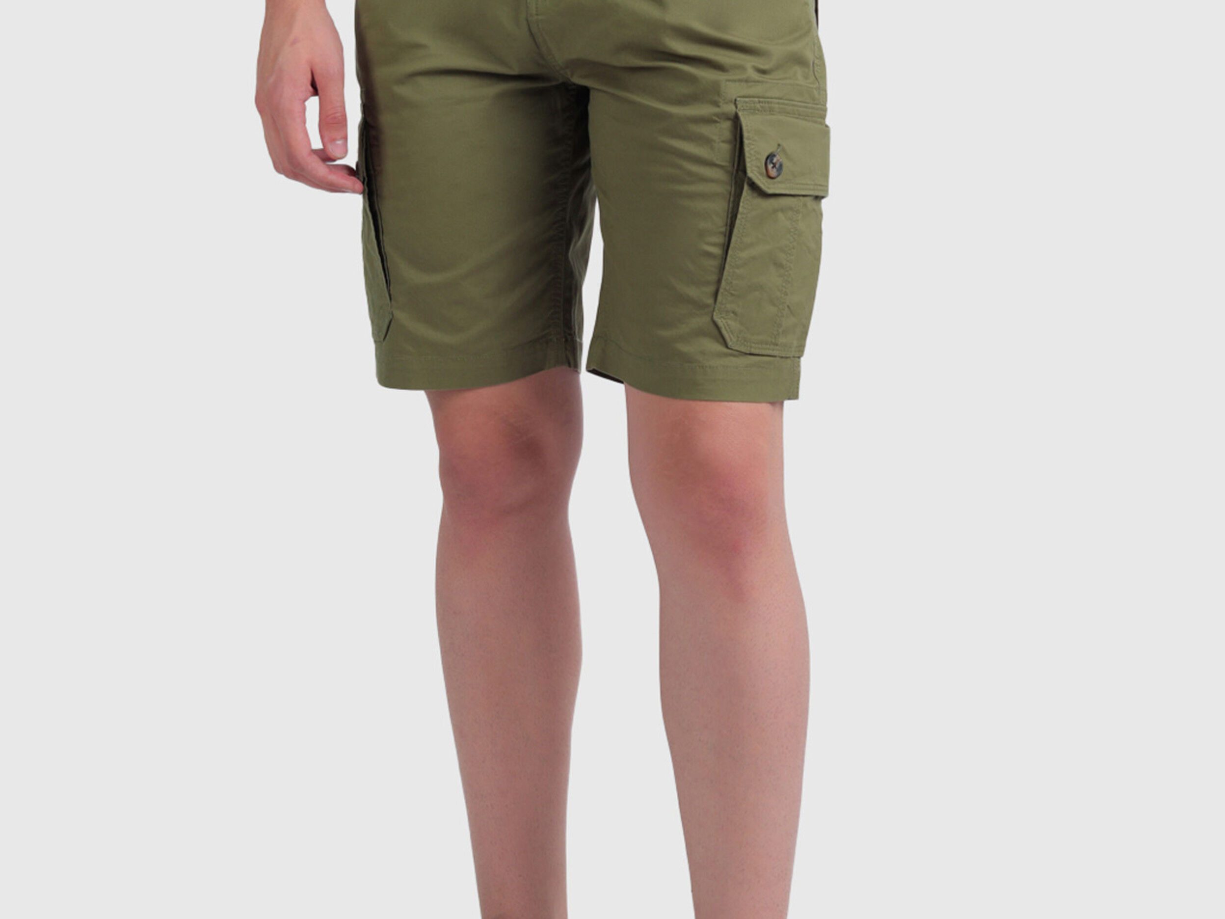 Benetton cargo shorts store