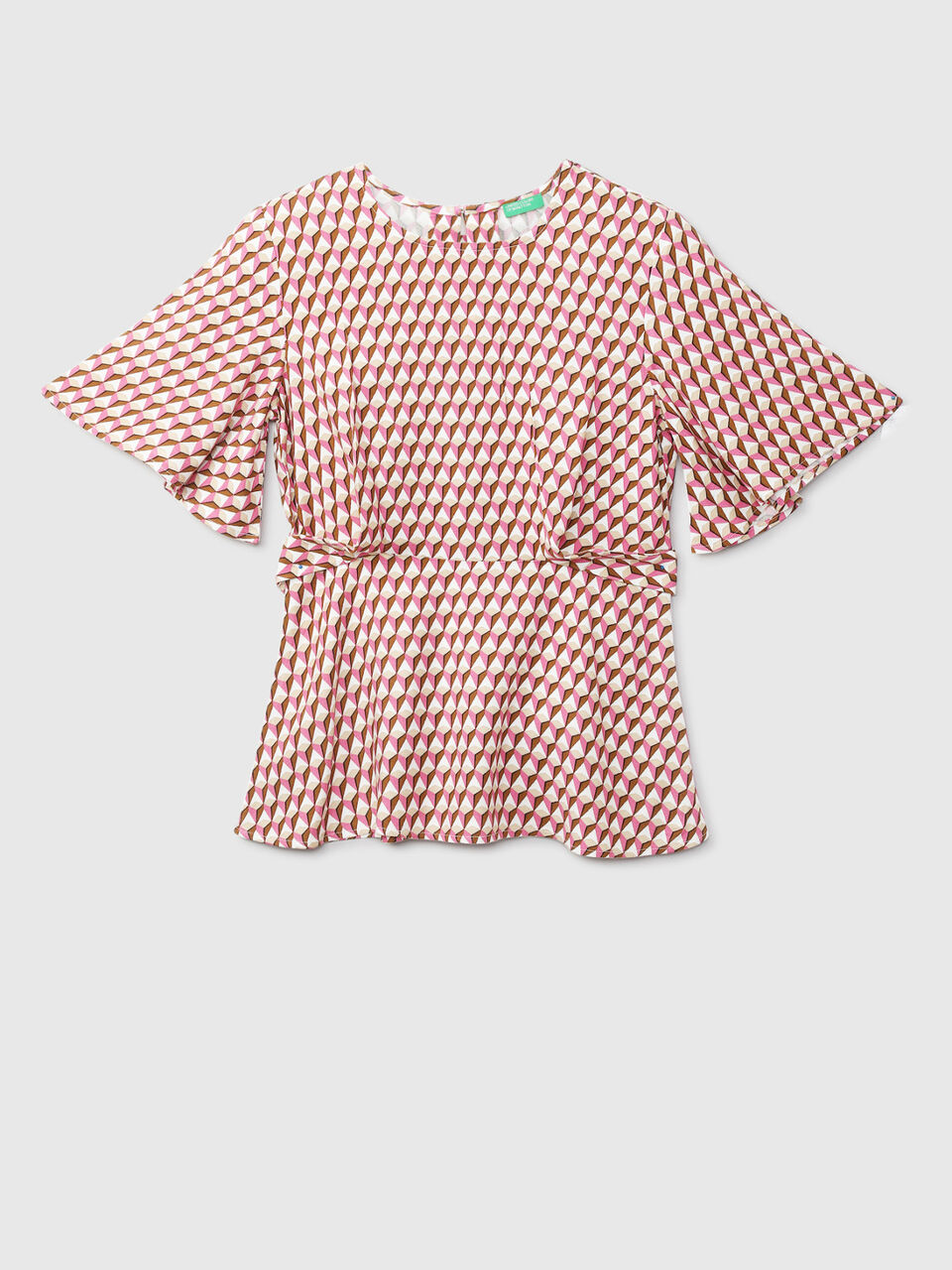S/S AOP TOP WITH FRONT TIE image number 2