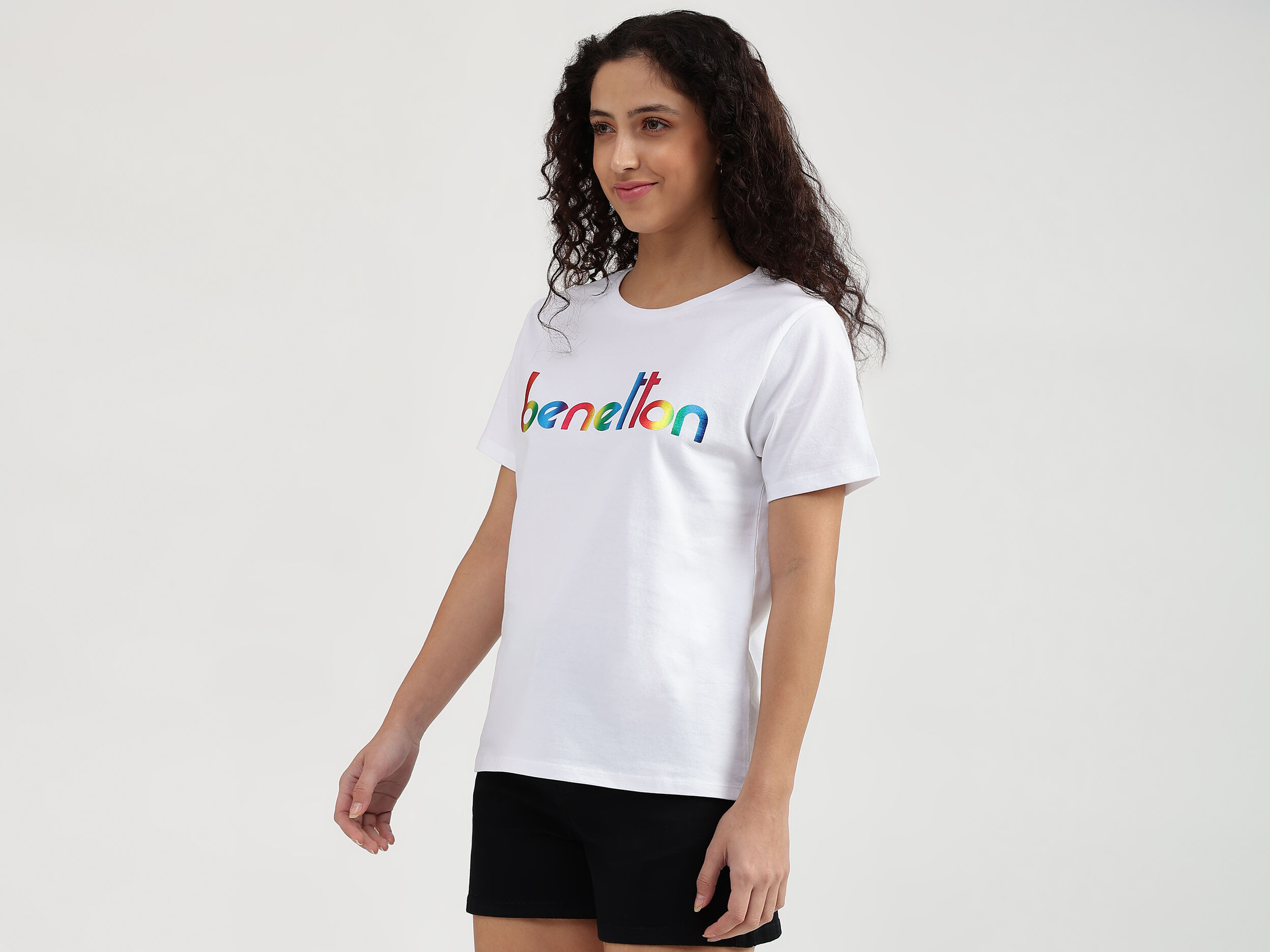 Tシャツ・カットソー BALLY Woman T-Shirt White WJE06UCO018 U001 Ladies White Printed Round Neck T-Shirt - White | Benetton