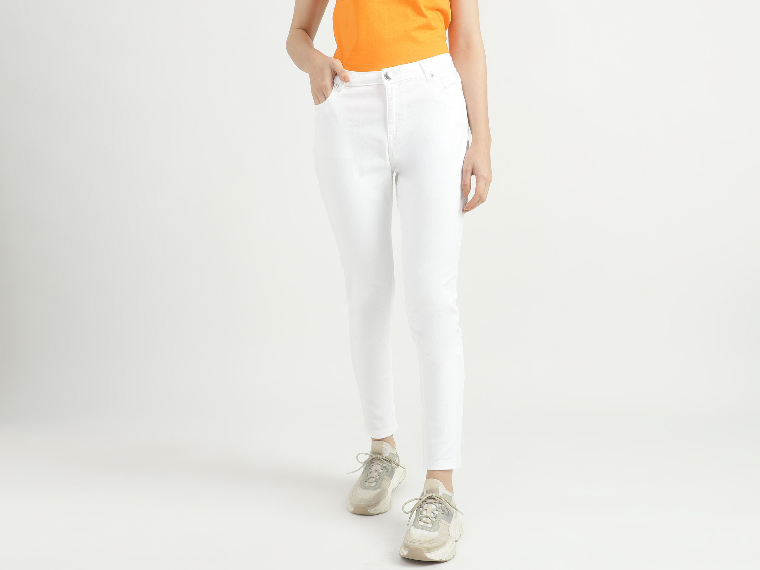 Women Solid Skinny Fit Jeans White Benetton