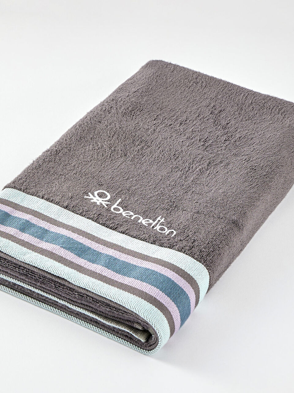 UCB Boutique Cotton Towel Combo S/4 War image number 1