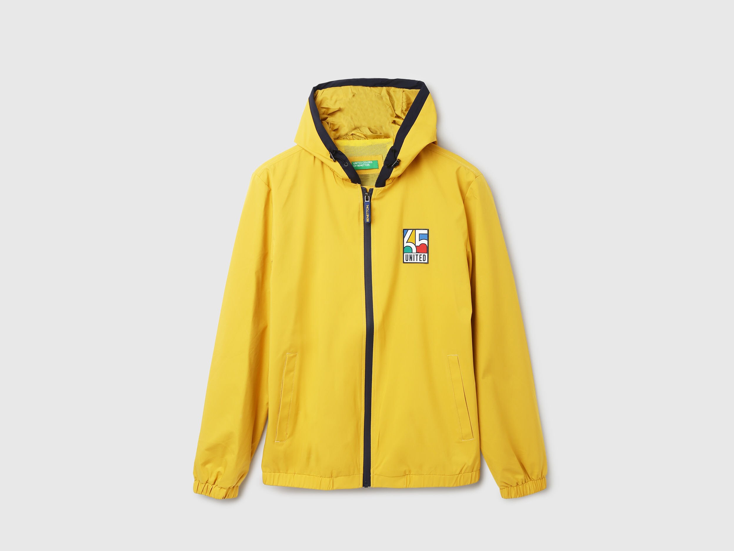 Men Solid Hooded Jacket Mustard Benetton