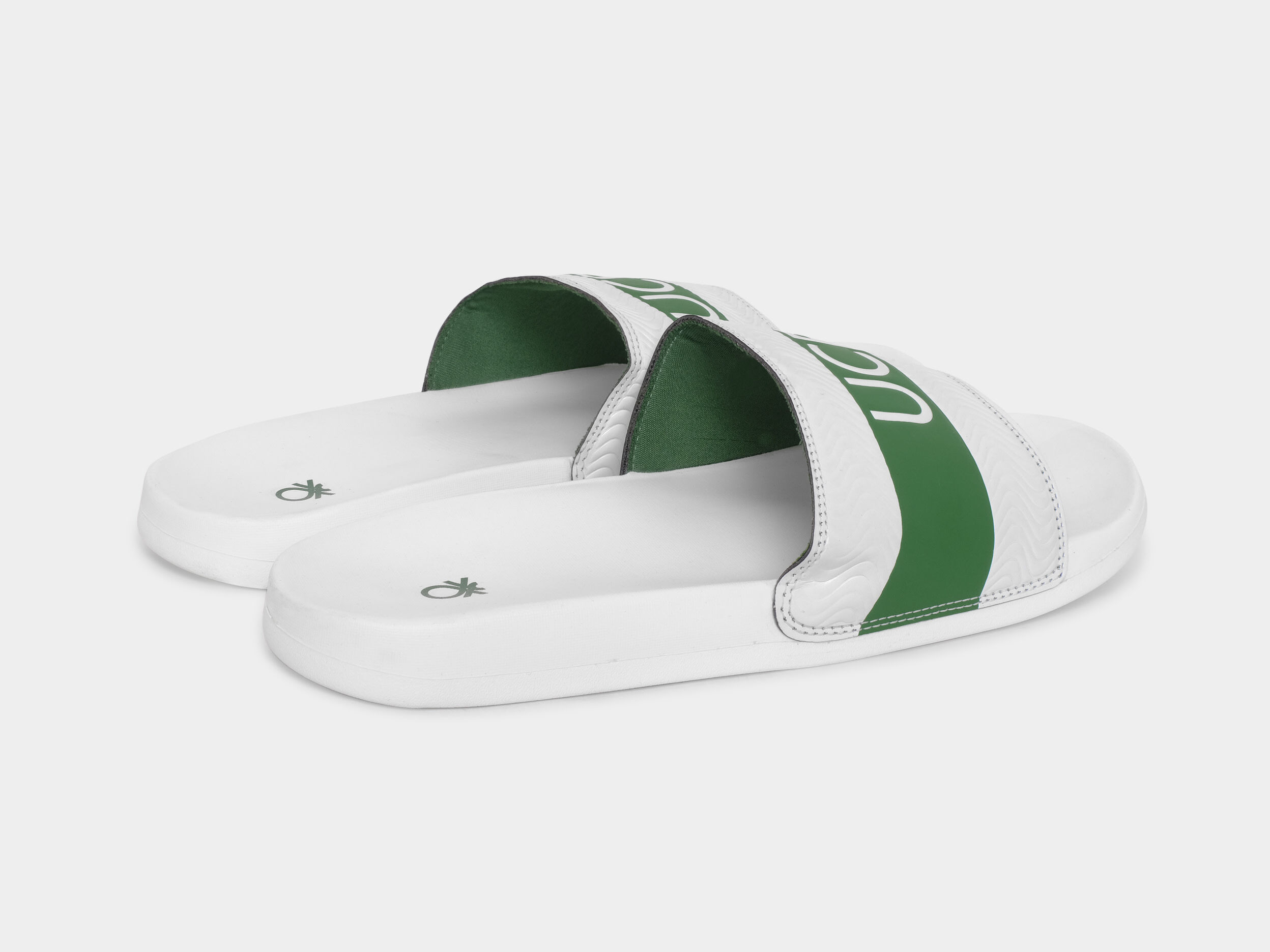 Ucb sliders hotsell for men