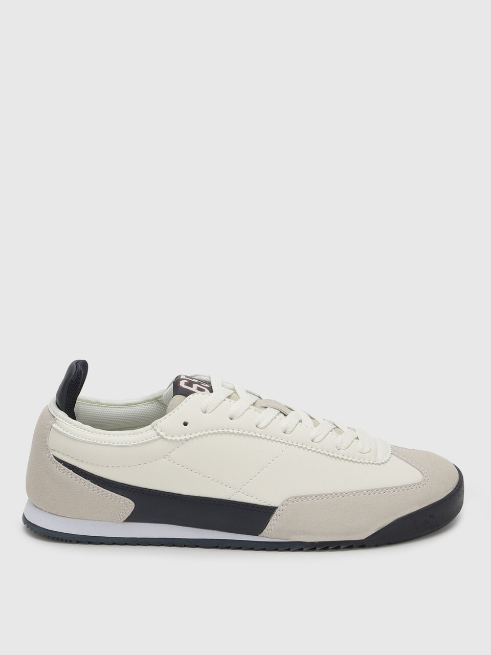 SNEAKER WITH COVERED TOE SOLE image number 1