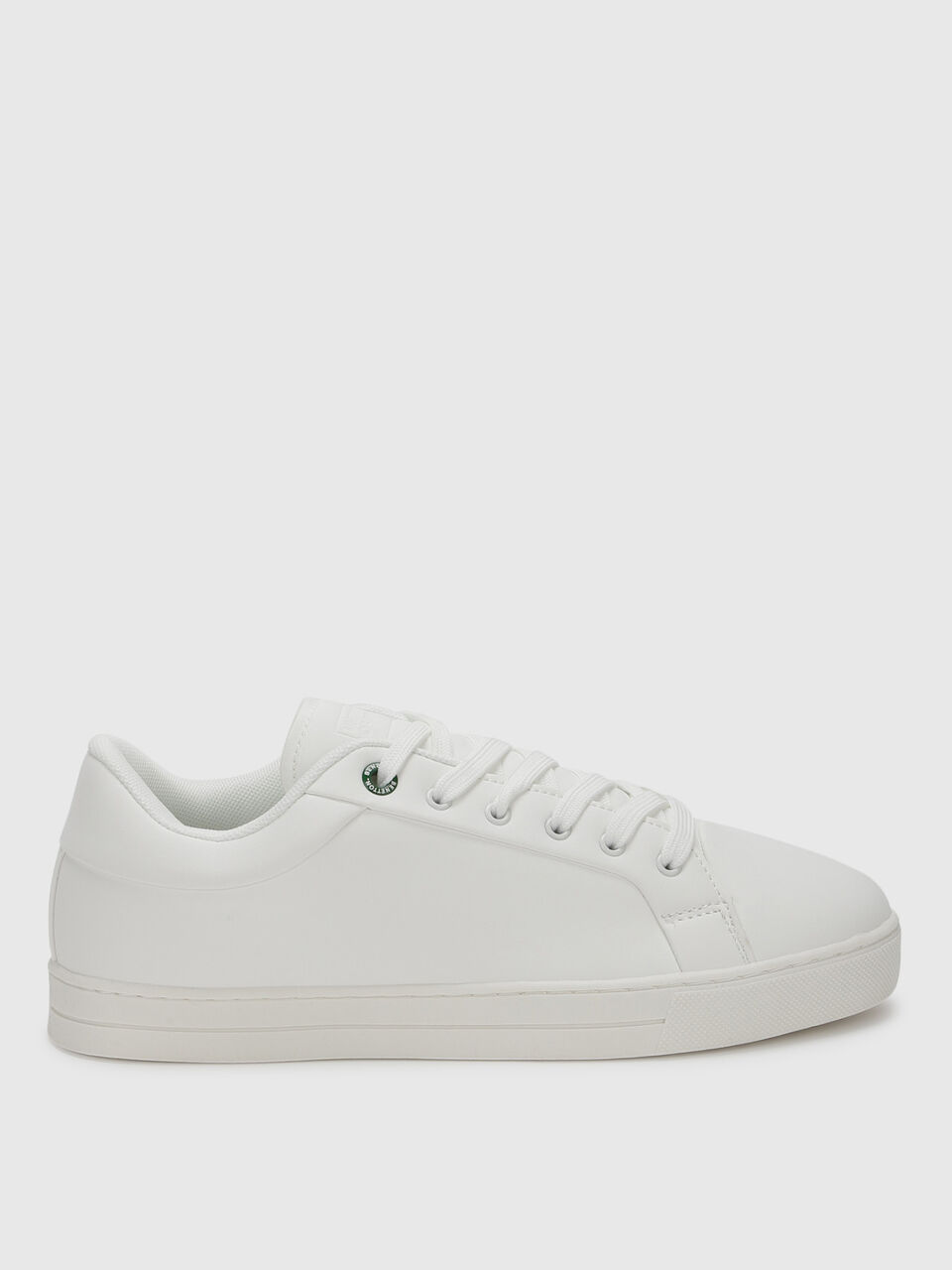 CORE CLASSIC SNEAKER image number 1