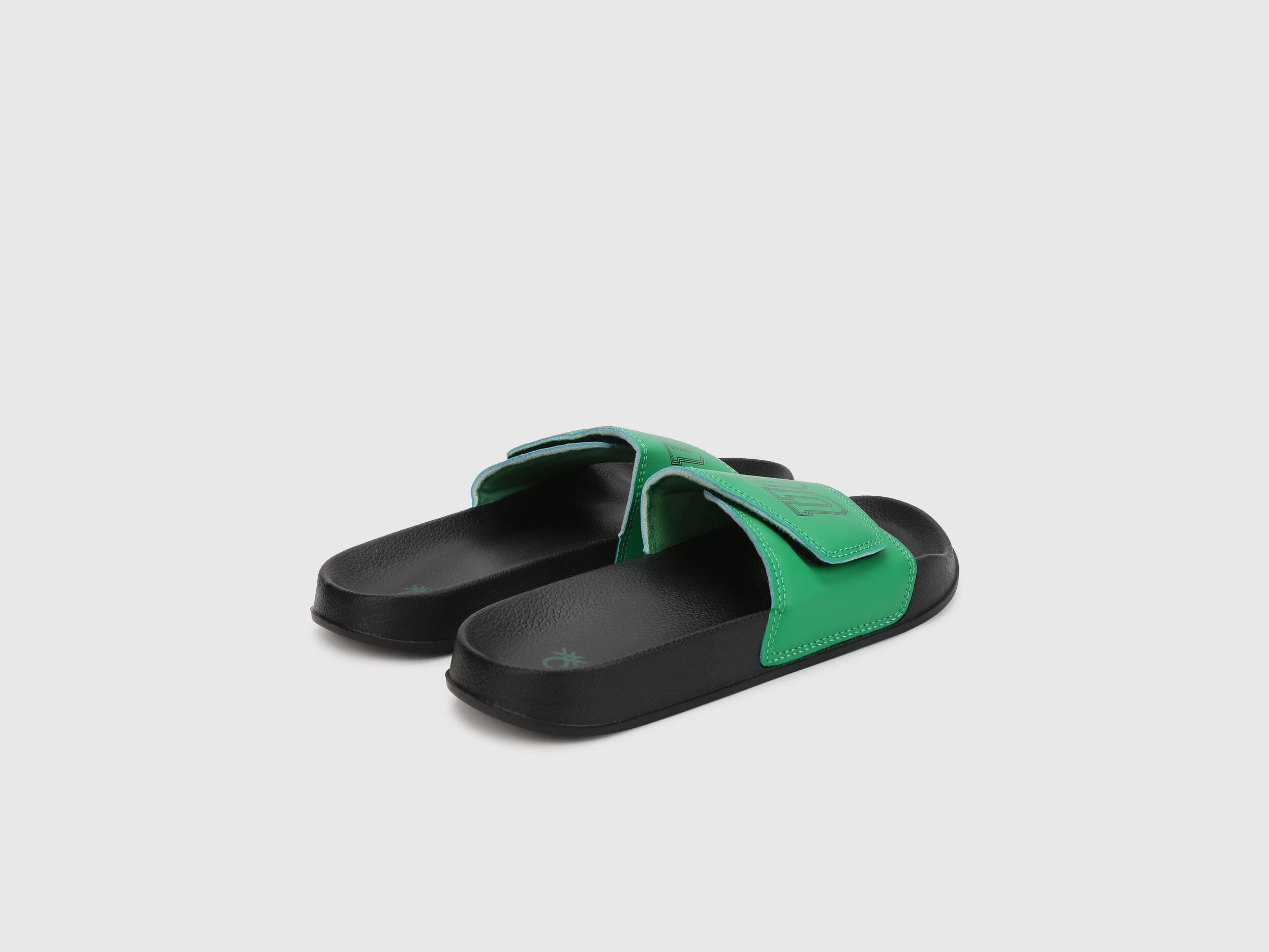Women Printed Velcro Sliders Green Benetton