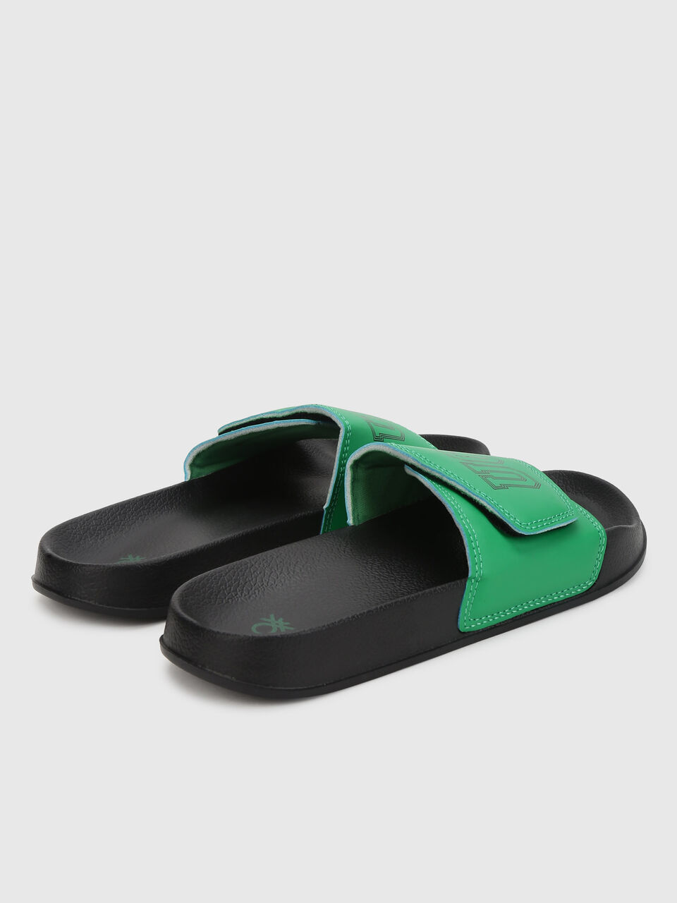 UCB VELCRO SLIDE image number null