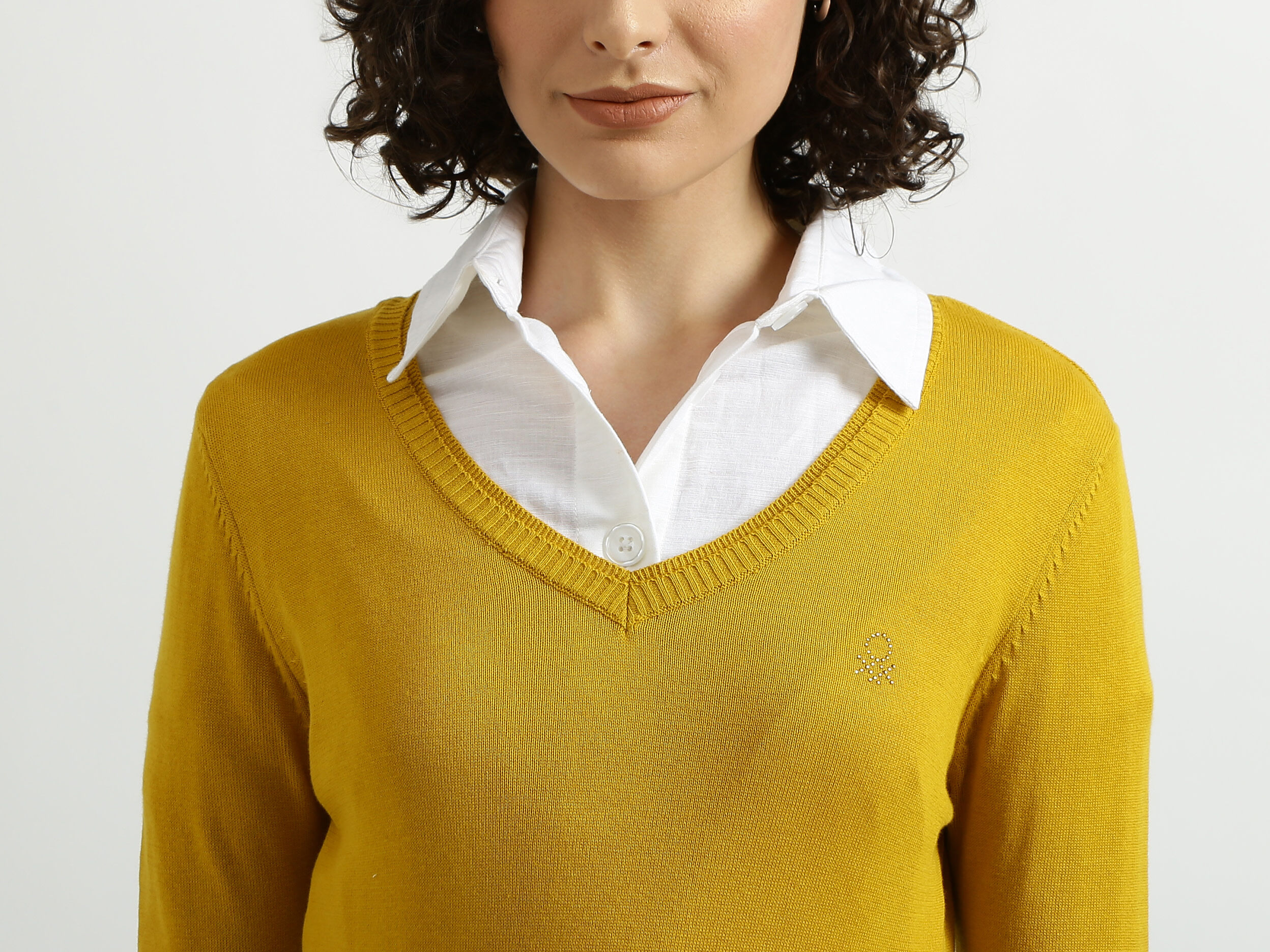 Mustard yellow v neck top sweater