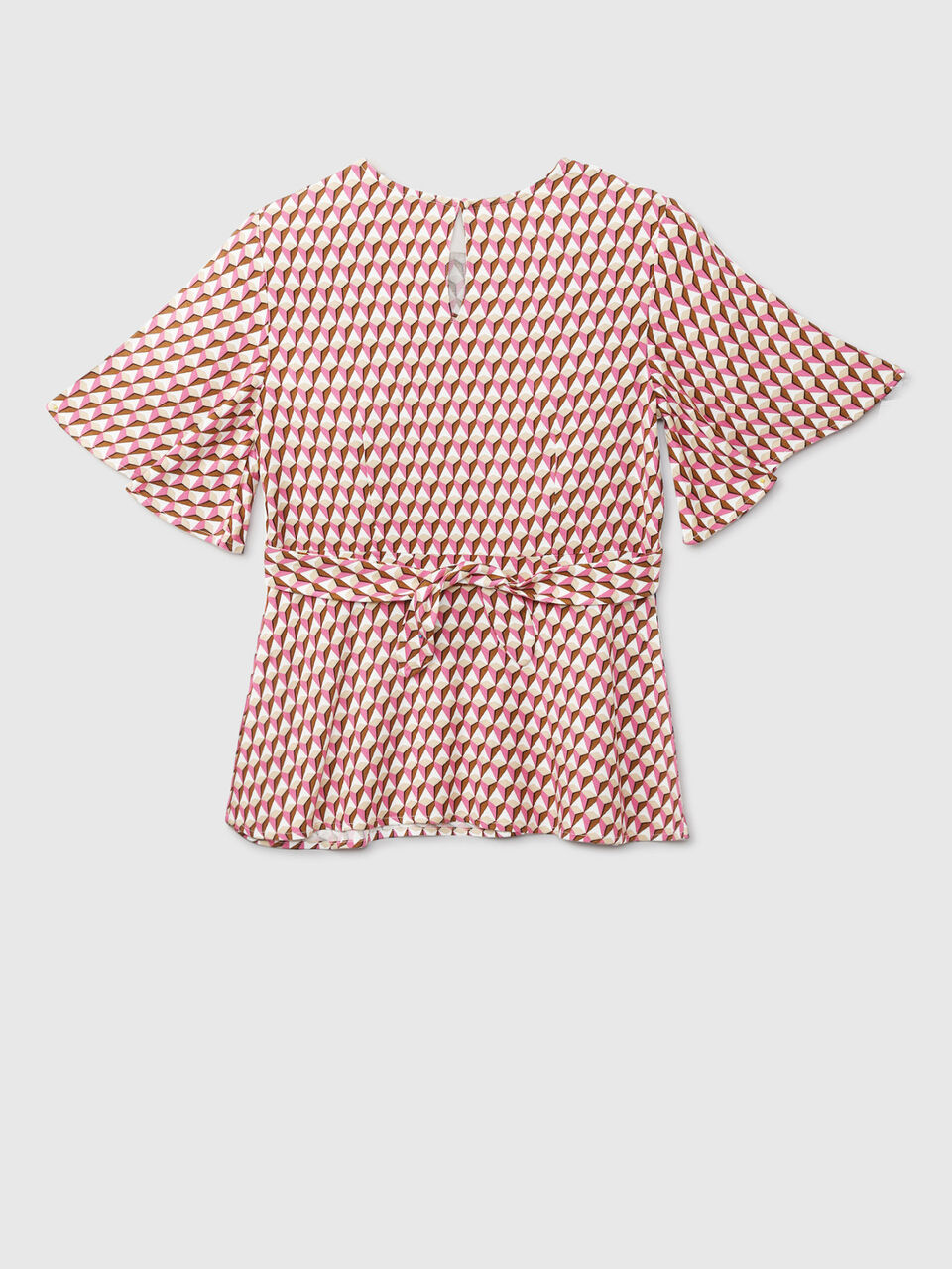 S/S AOP TOP WITH FRONT TIE image number 1