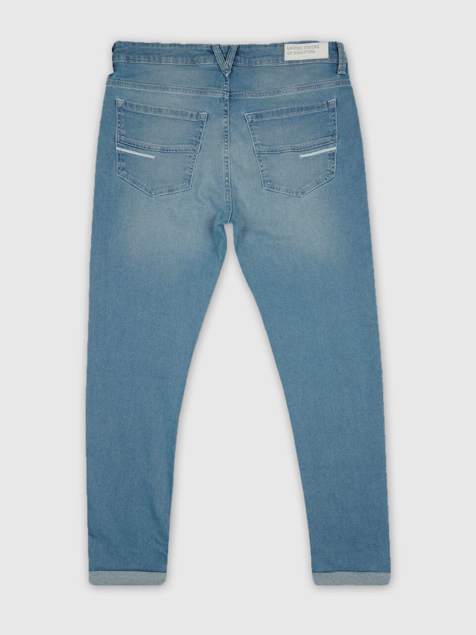 Carrot Fit Lt Blue Wash Bt Jeans image number 2