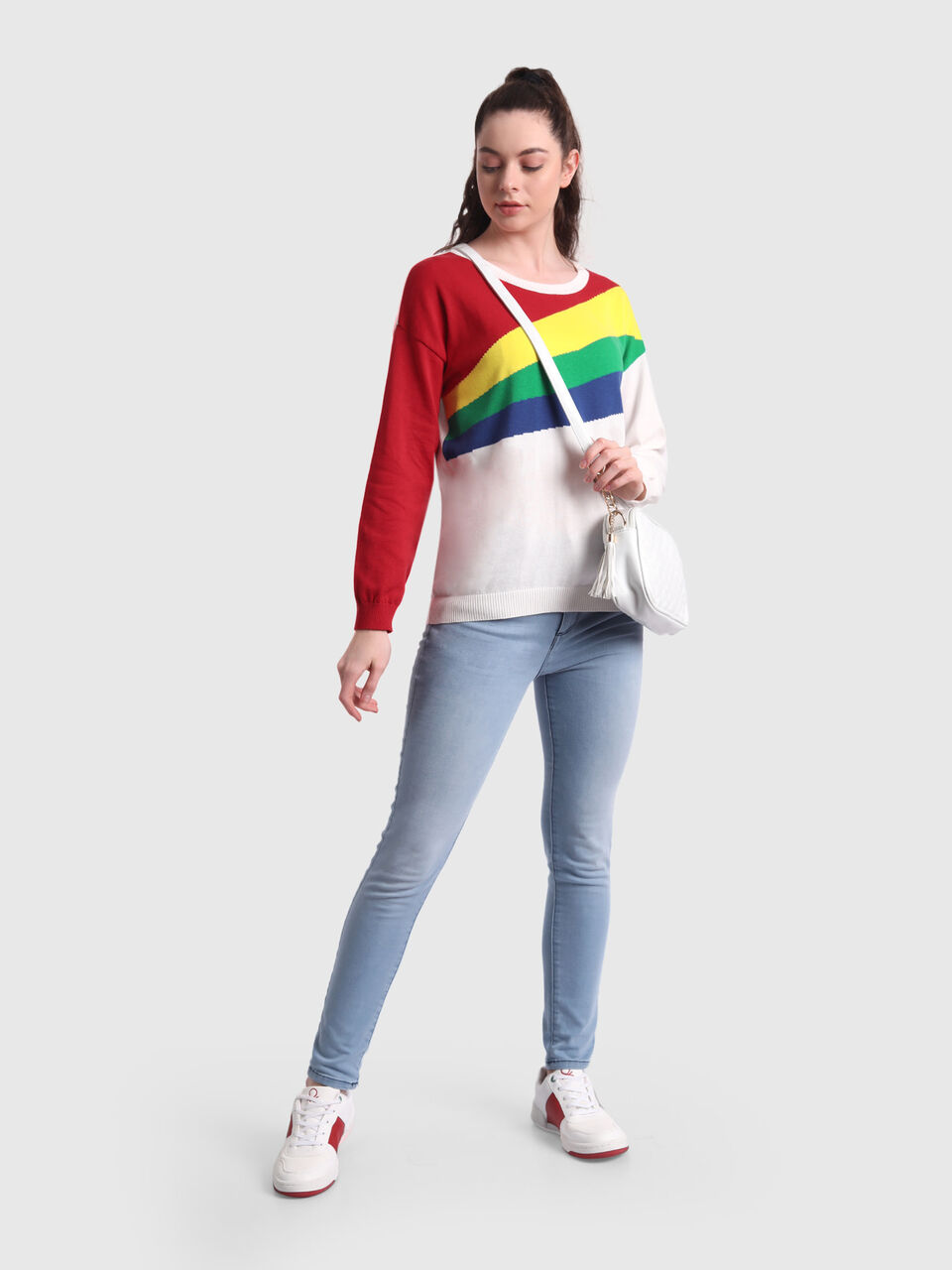 3/4th sleeved top with zipper at back image number null