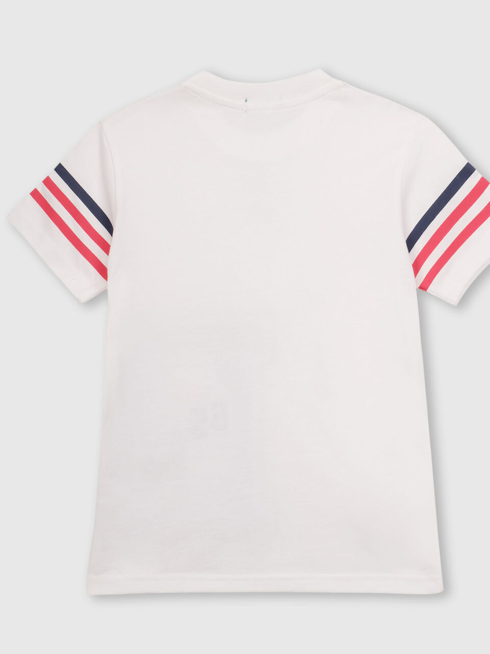 Short Sleeve Solid Round Neck T-Shirt image number 2