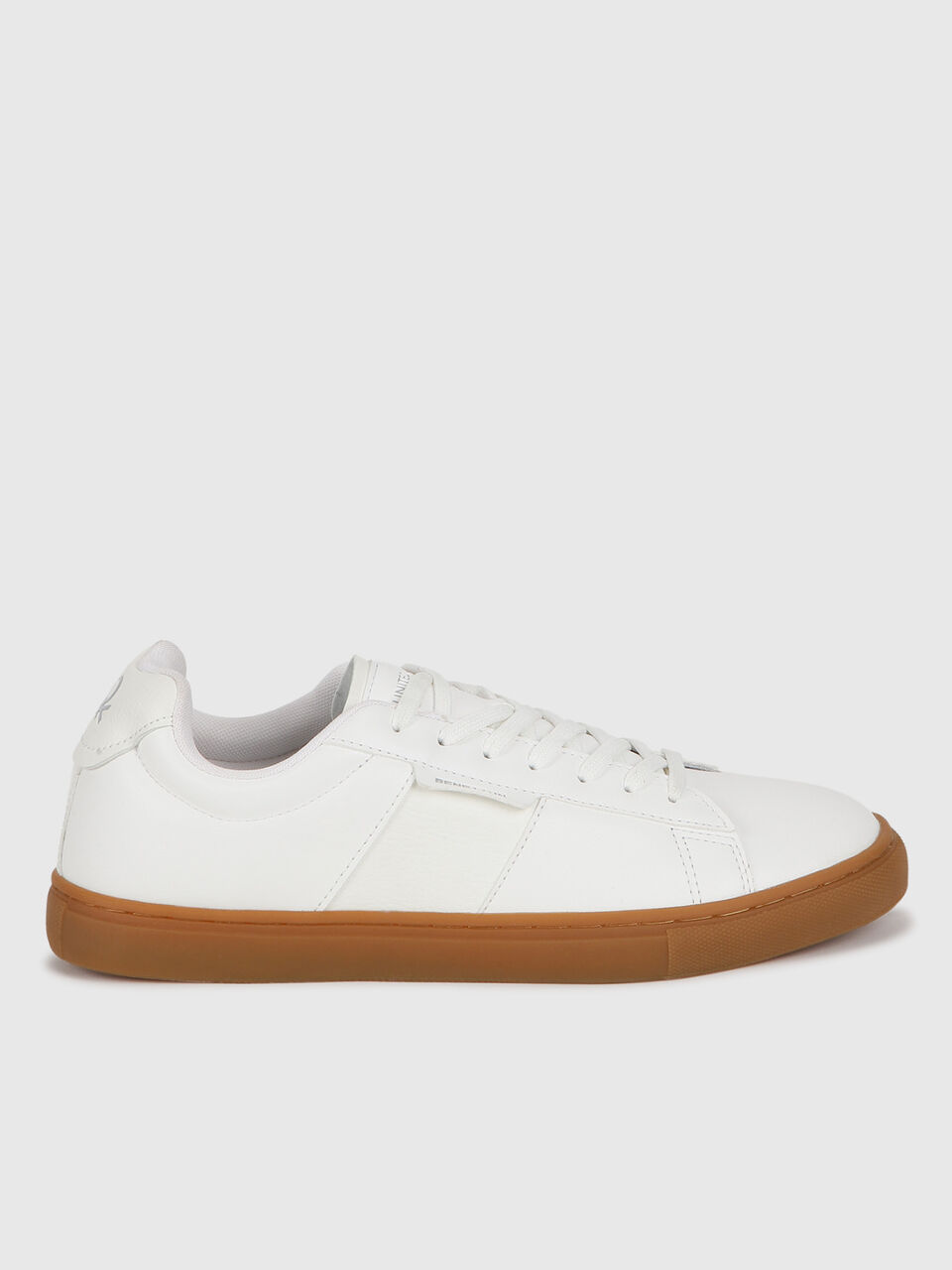 TONAL RECYCLED SOLE SNEAKER image number 1