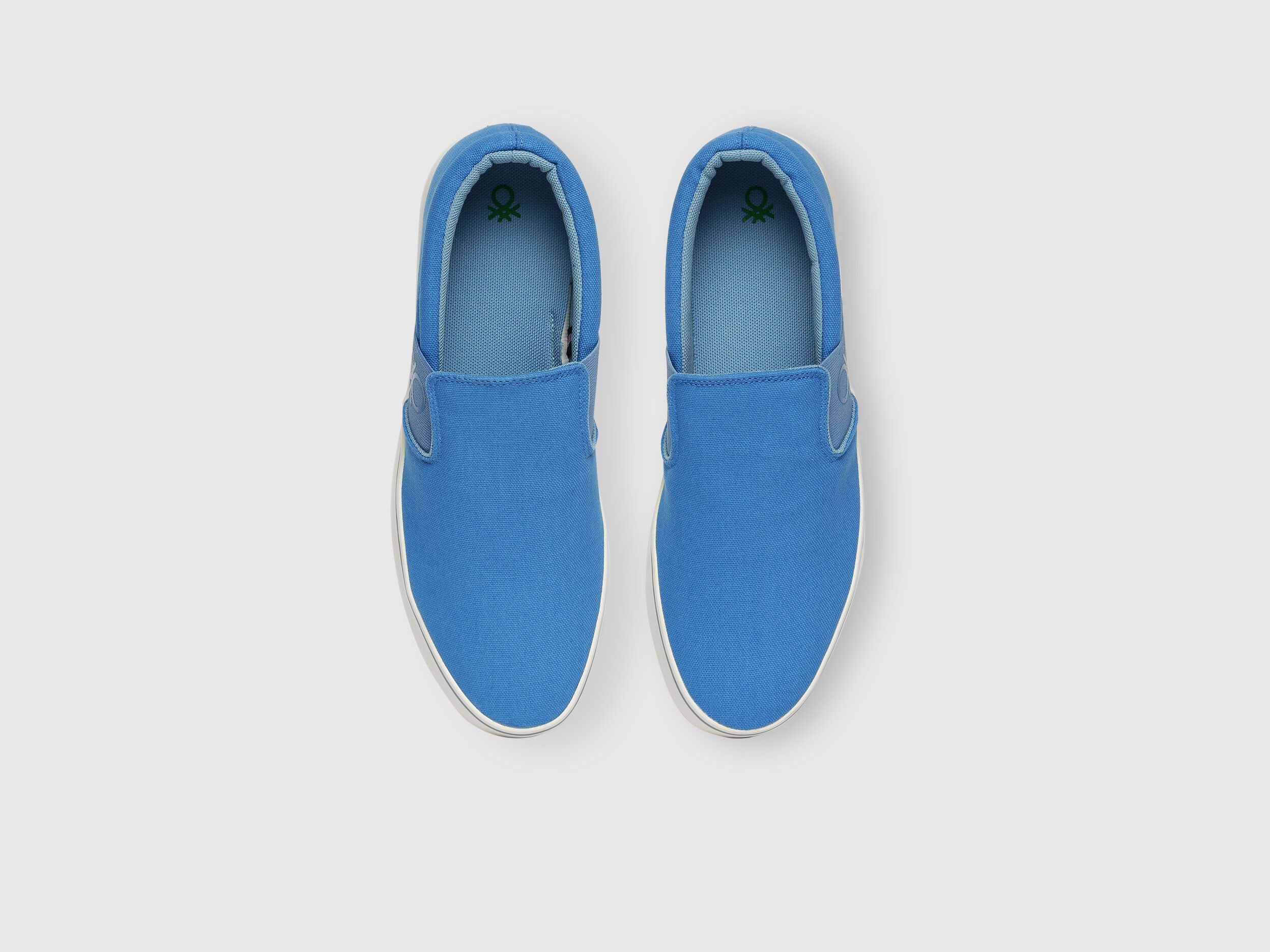 Benetton canvas shoes hotsell