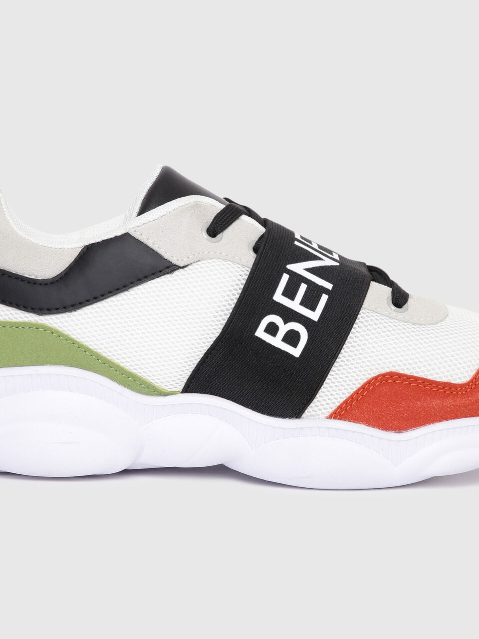 PU Mesh Sneaker With Elastic image number 1
