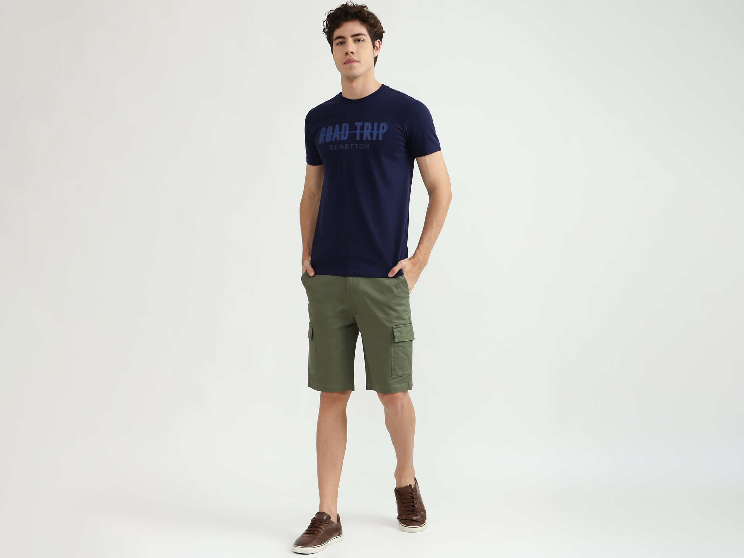 Benetton outlet cargo shorts