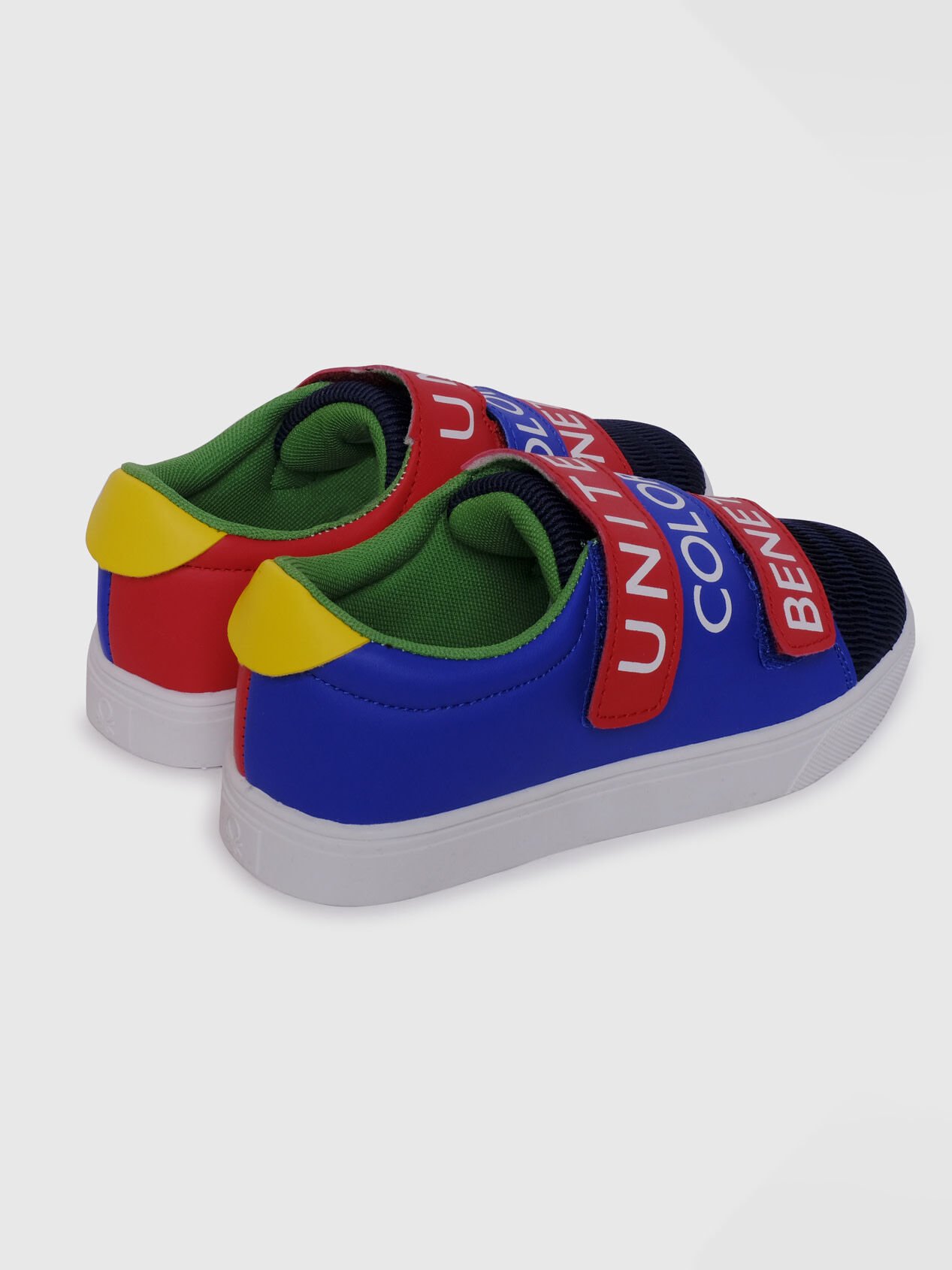 Benetton_21PI_21P8SNEA9156I_90